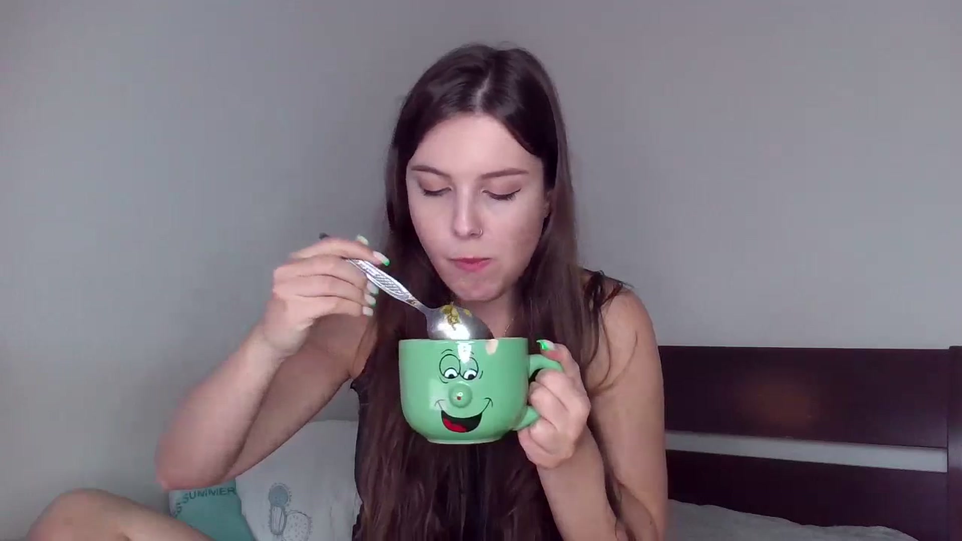 Gallery image thumbnail from Pumpkinhott's myfreecams stream on, 09/10/2023, 16:26 image 3 of 20