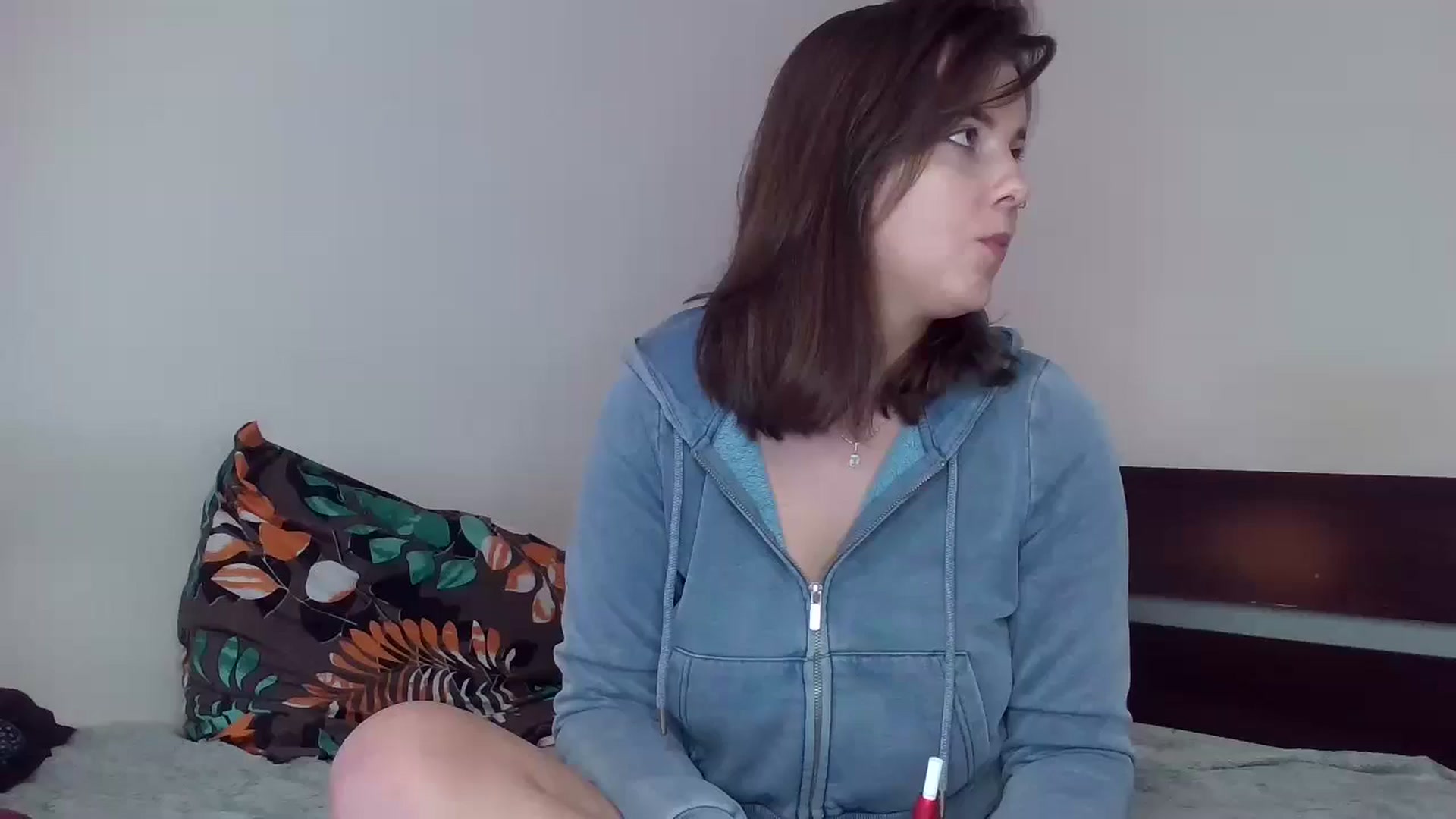 Gallery image thumbnail from Pumpkinhott's myfreecams stream on, 11/17/2024, 16:57 image 1 of 20