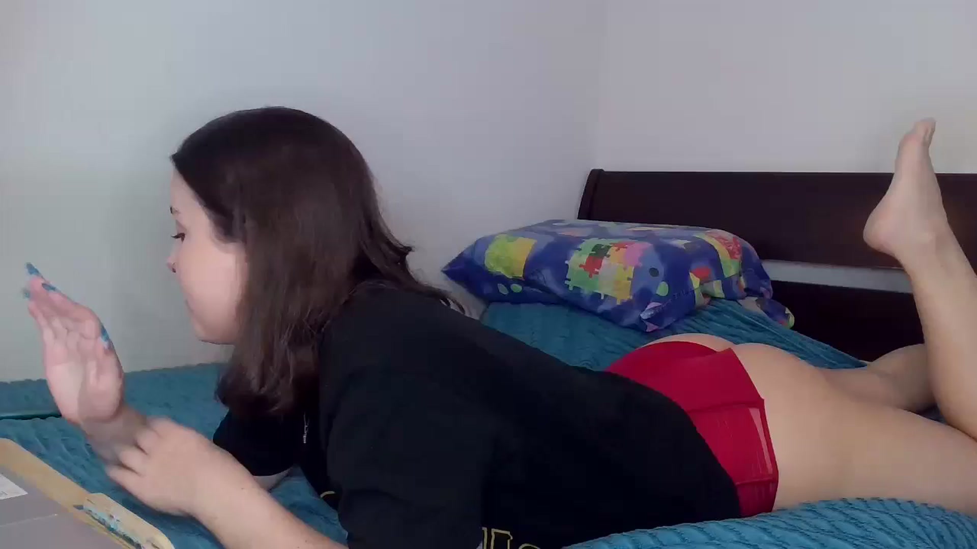 Gallery image thumbnail from Pumpkinhott's myfreecams stream on, 12/24/2025, 15:43 image 12 of 20