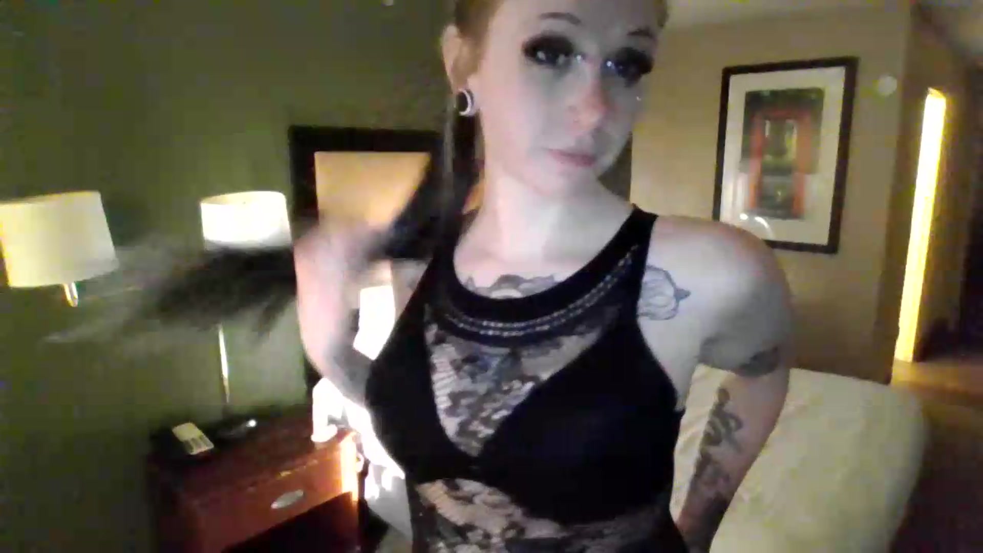 Gallery image thumbnail from PunishMe_Maxxx's myfreecams stream on, 05/21/2026, 24:50 image 5 of 20