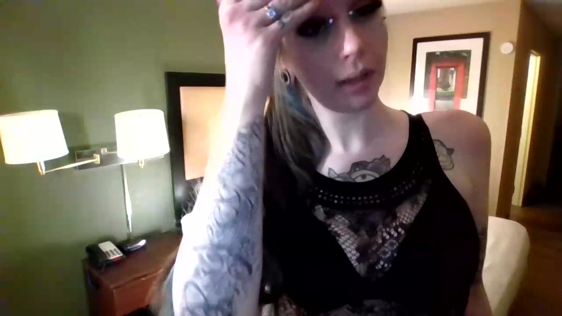 Gallery image thumbnail from PunishMe_Maxxx's myfreecams stream on, 05/21/2026, 24:50 image 12 of 20