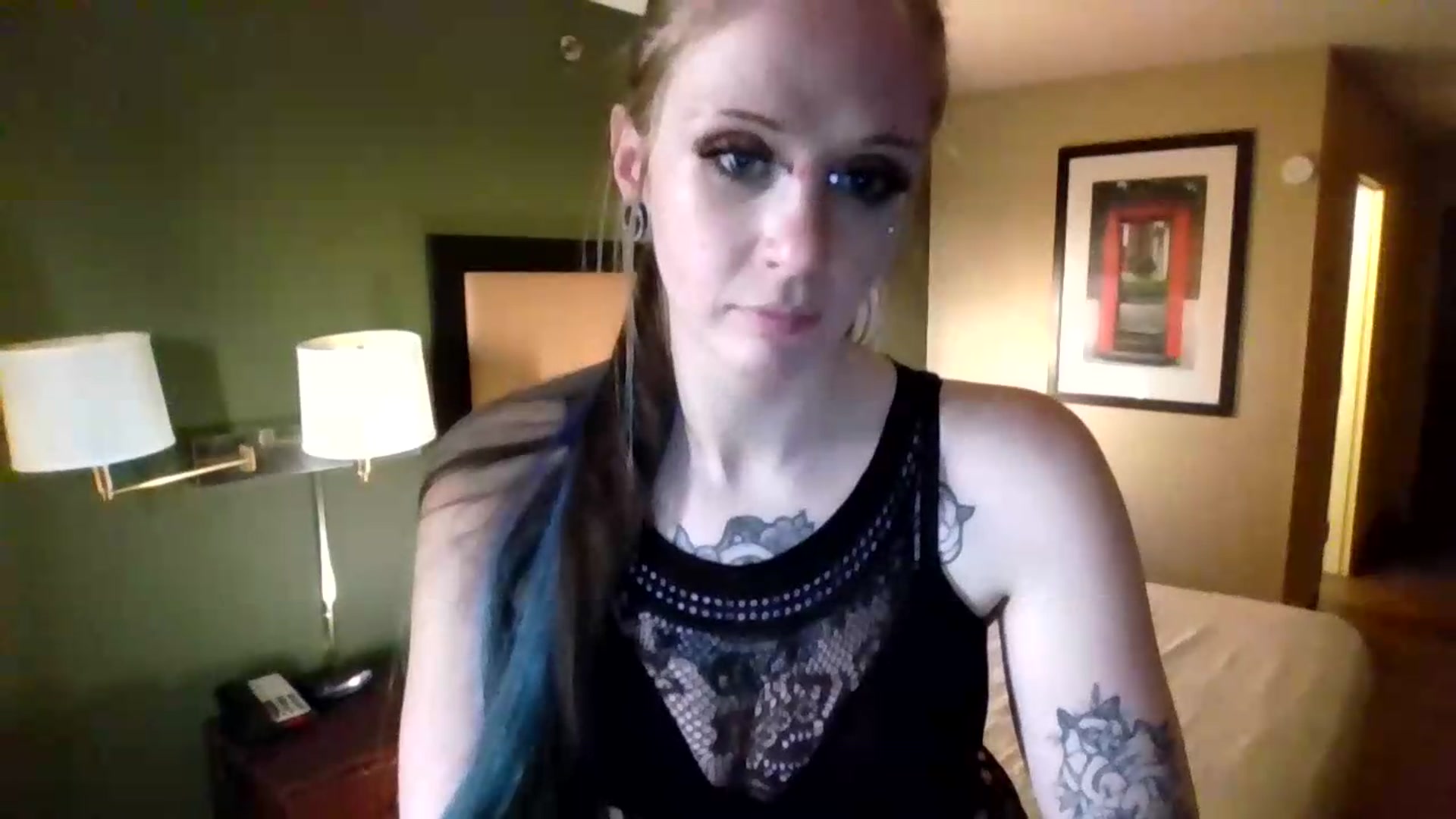 Gallery image thumbnail from PunishMe_Maxxx's myfreecams stream on, 05/21/2026, 24:50 image 19 of 20