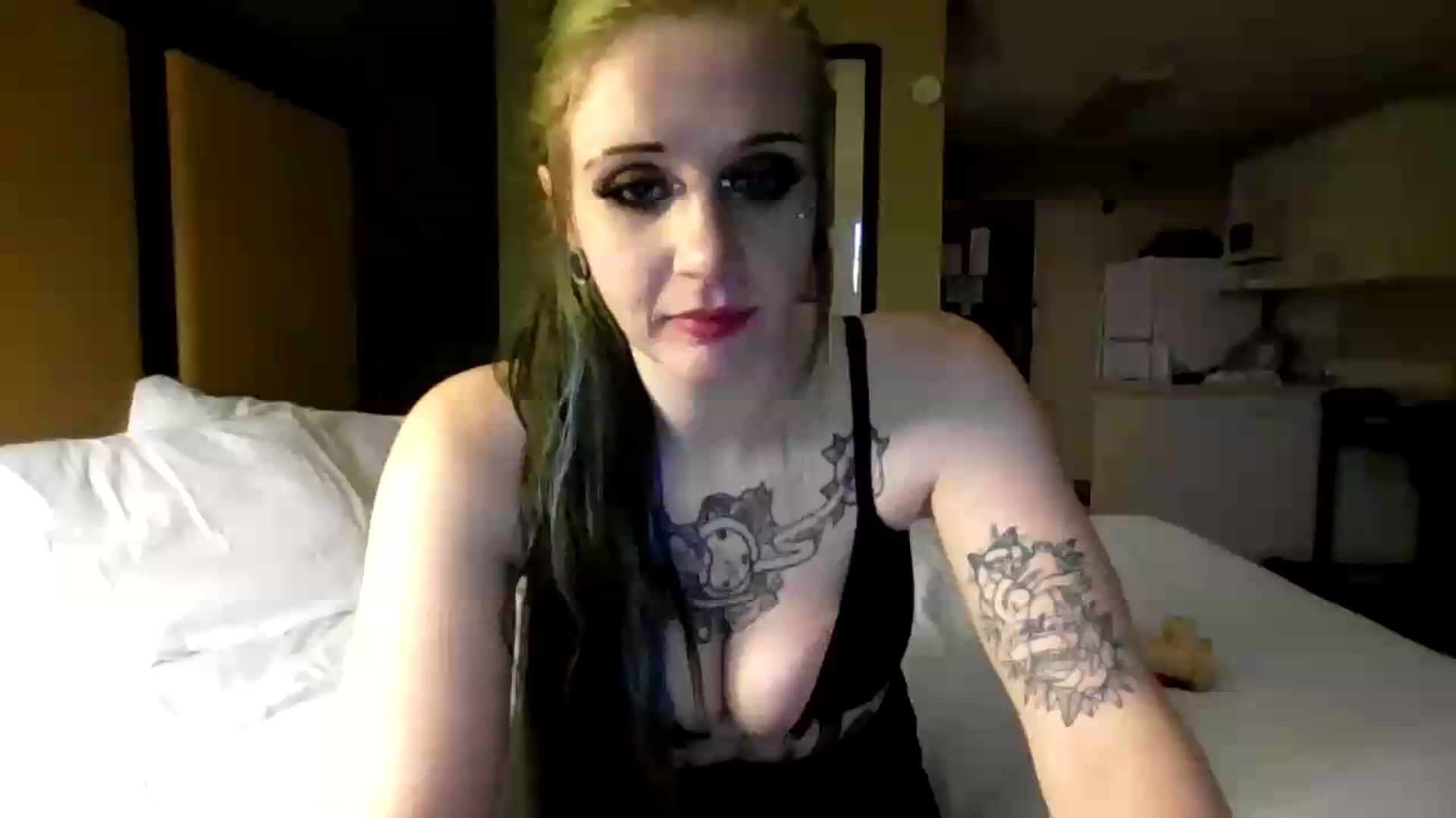 Gallery image thumbnail from PunishMe_Maxxx's myfreecams stream on, 05/28/2026, 13:50 image 1 of 20