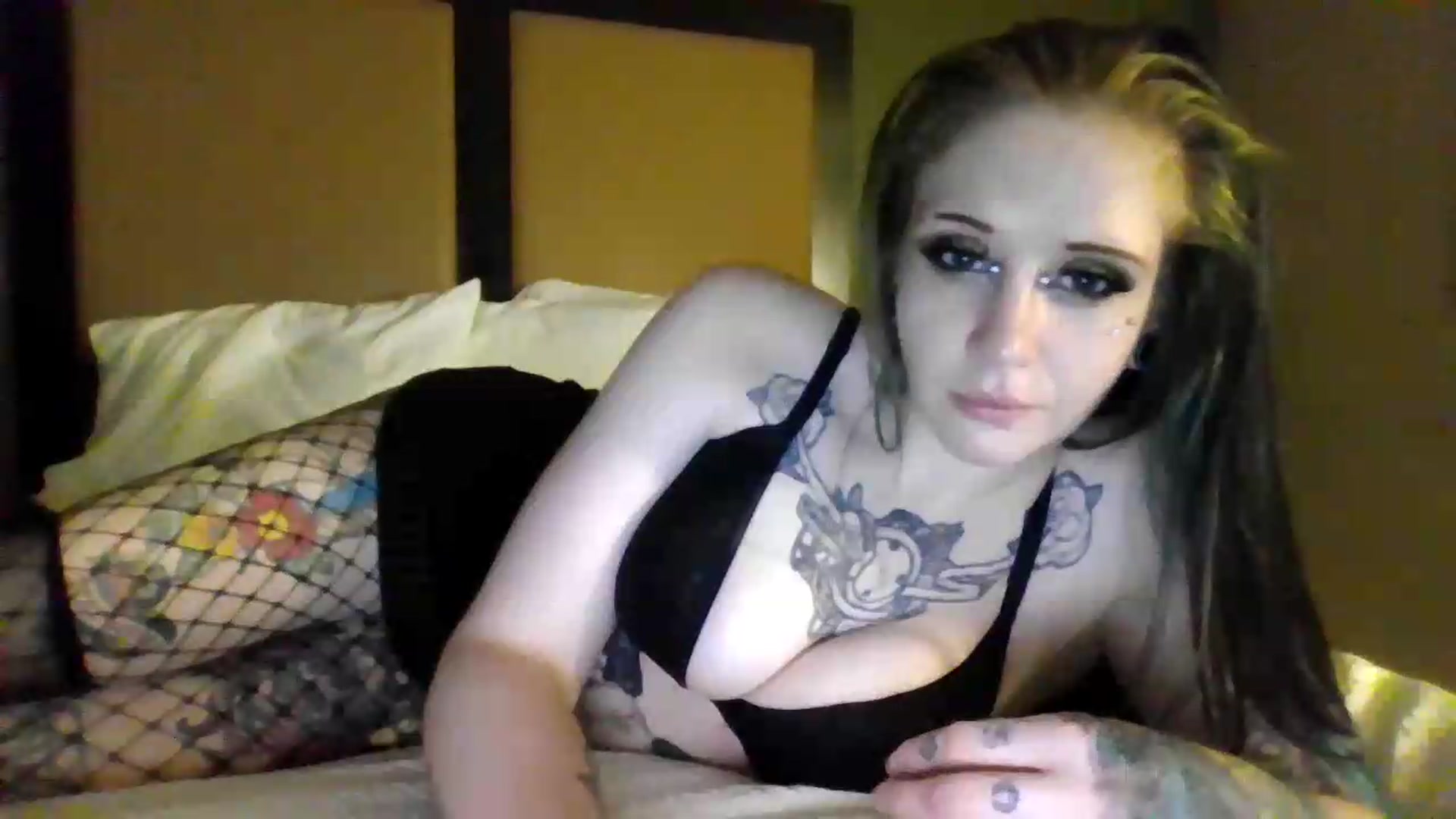 Gallery image thumbnail from PunishMe_Maxxx's myfreecams stream on, 06/05/2026, 09:56 image 8 of 20
