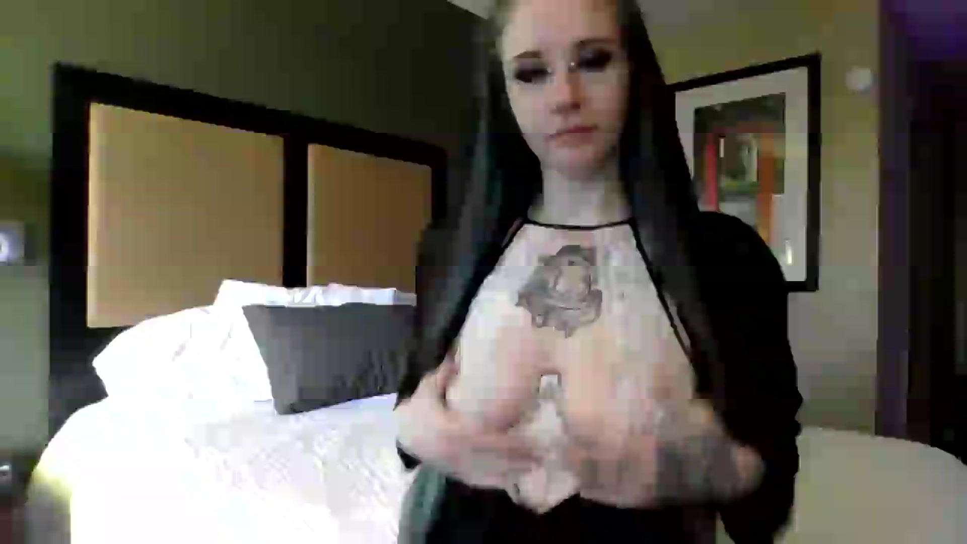 Gallery image thumbnail from PunishMe_Maxxx's myfreecams stream on, 06/24/2026, 19:10 image 19 of 20