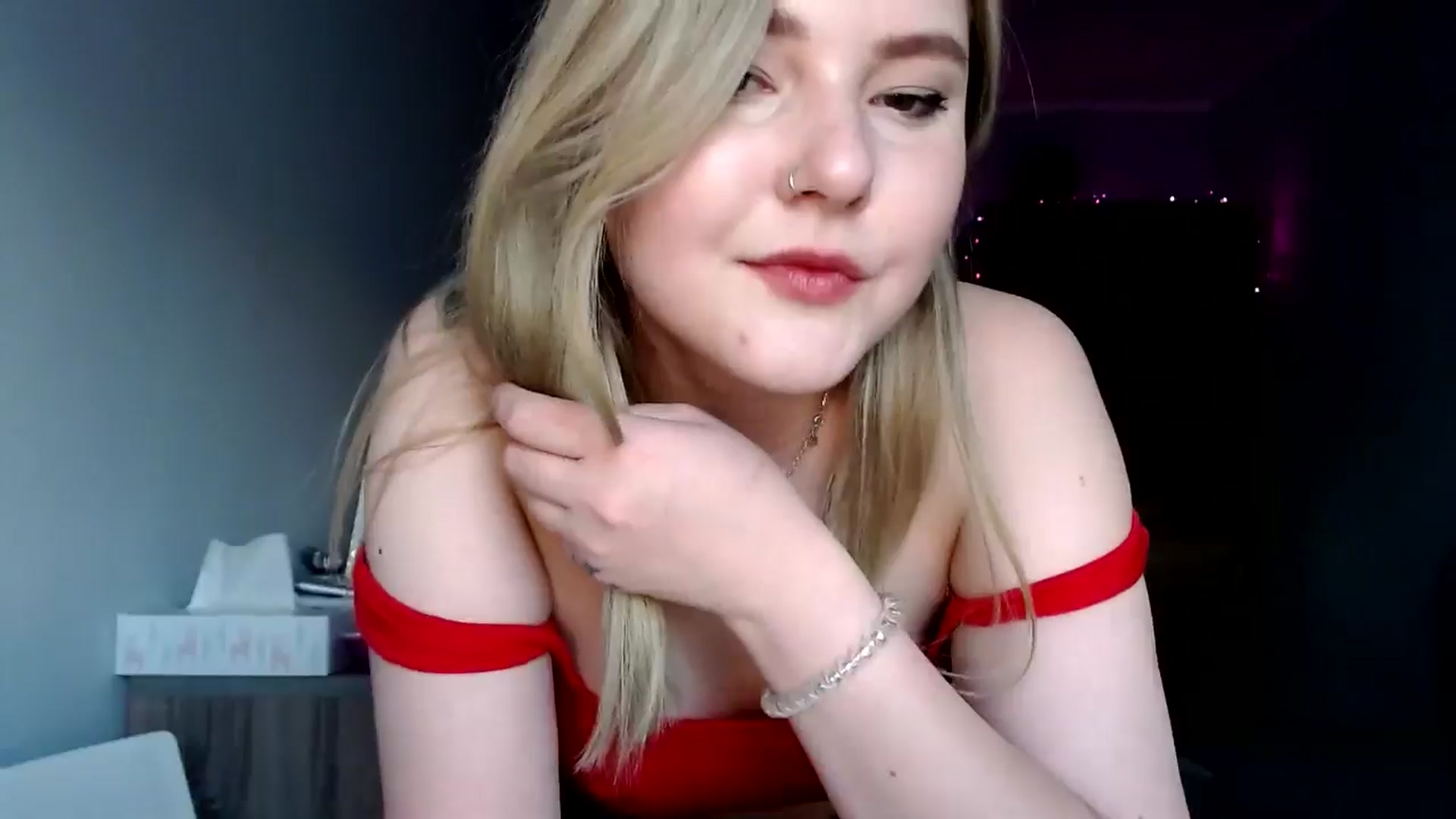 Gallery image thumbnail from Punk_Cake's myfreecams stream on, 05/17/2024, 17:54 image 19 of 20