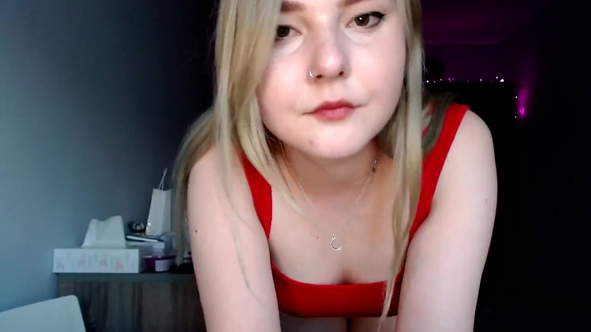 Gallery image thumbnail from Punk_Cake's myfreecams stream on, 05/17/2024, 18:41 image 10 of 20
