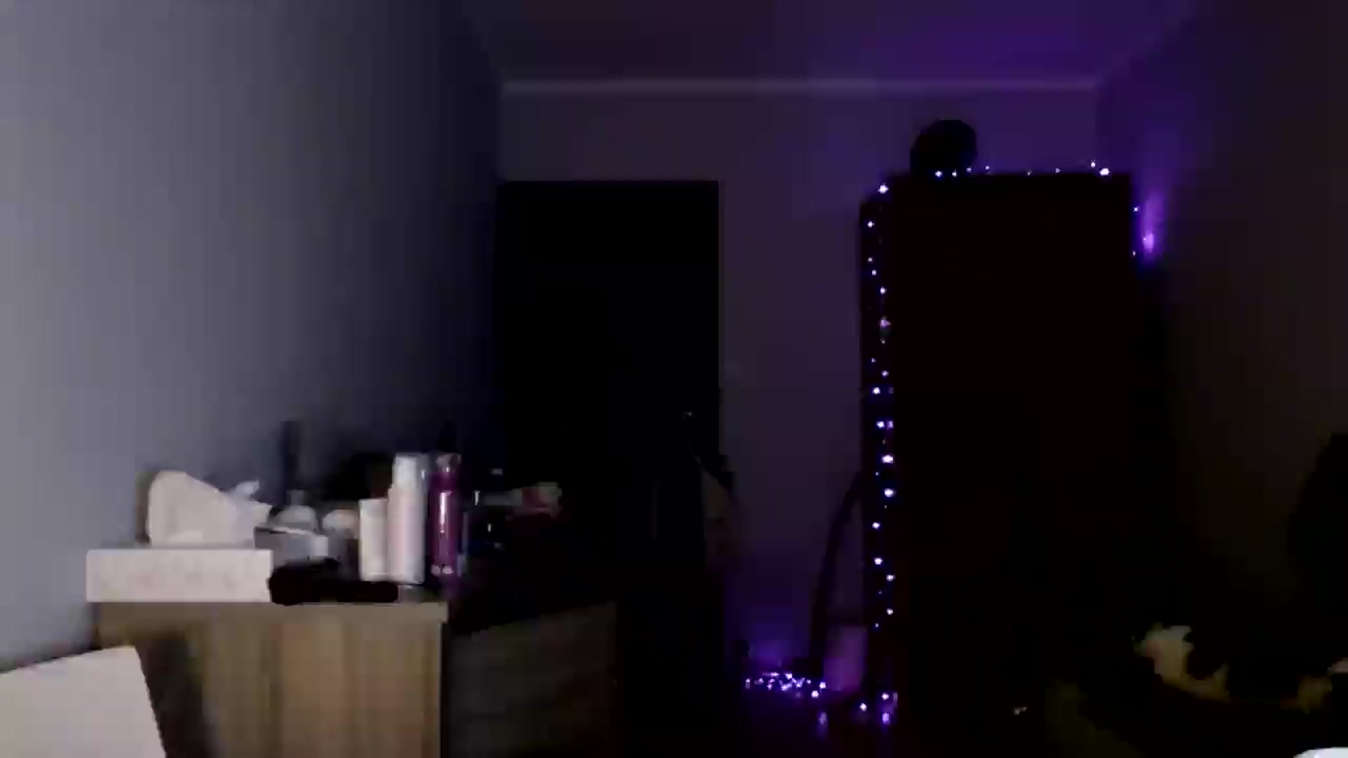 Gallery image thumbnail from Punk_Cake's myfreecams stream on, 05/19/2024, 20:45 image 1 of 20