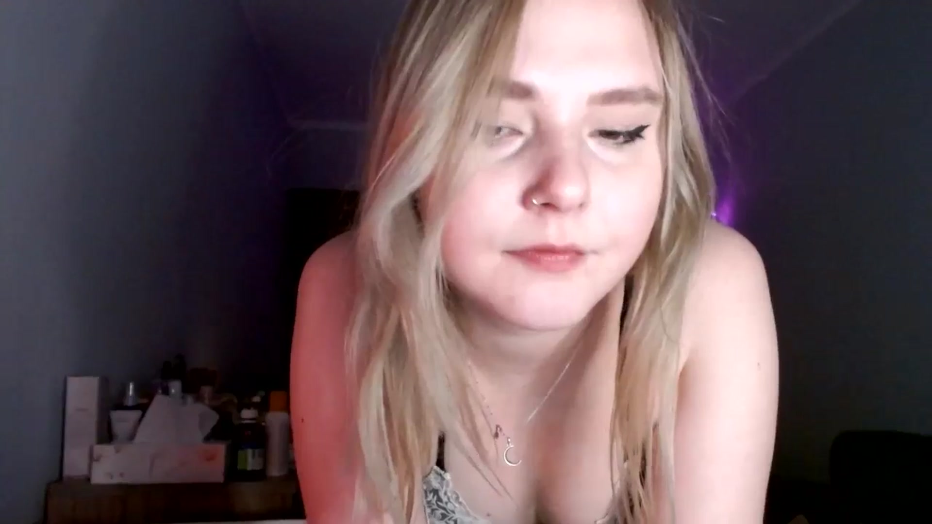 Gallery image thumbnail from Punk_Cake's myfreecams stream on, 06/08/2024, 19:49 image 19 of 20