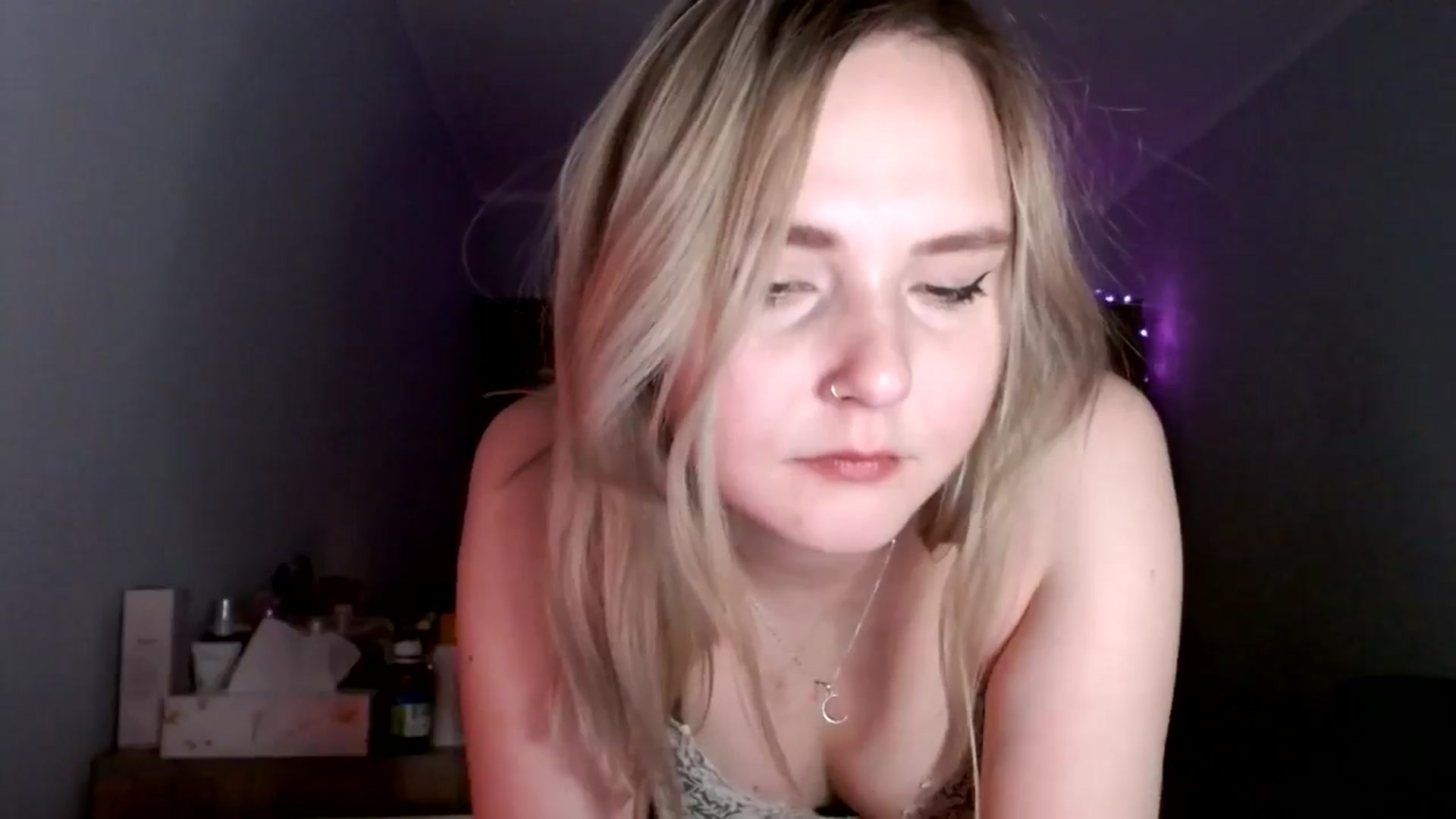 Gallery image thumbnail from Punk_Cake's myfreecams stream on, 06/08/2024, 21:38 image 13 of 20
