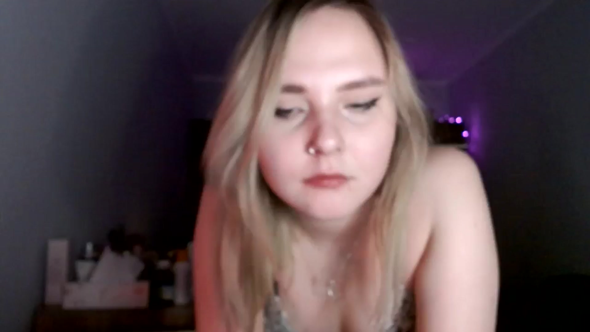Gallery image thumbnail from Punk_Cake's myfreecams stream on, 06/08/2024, 21:38 image 1 of 20