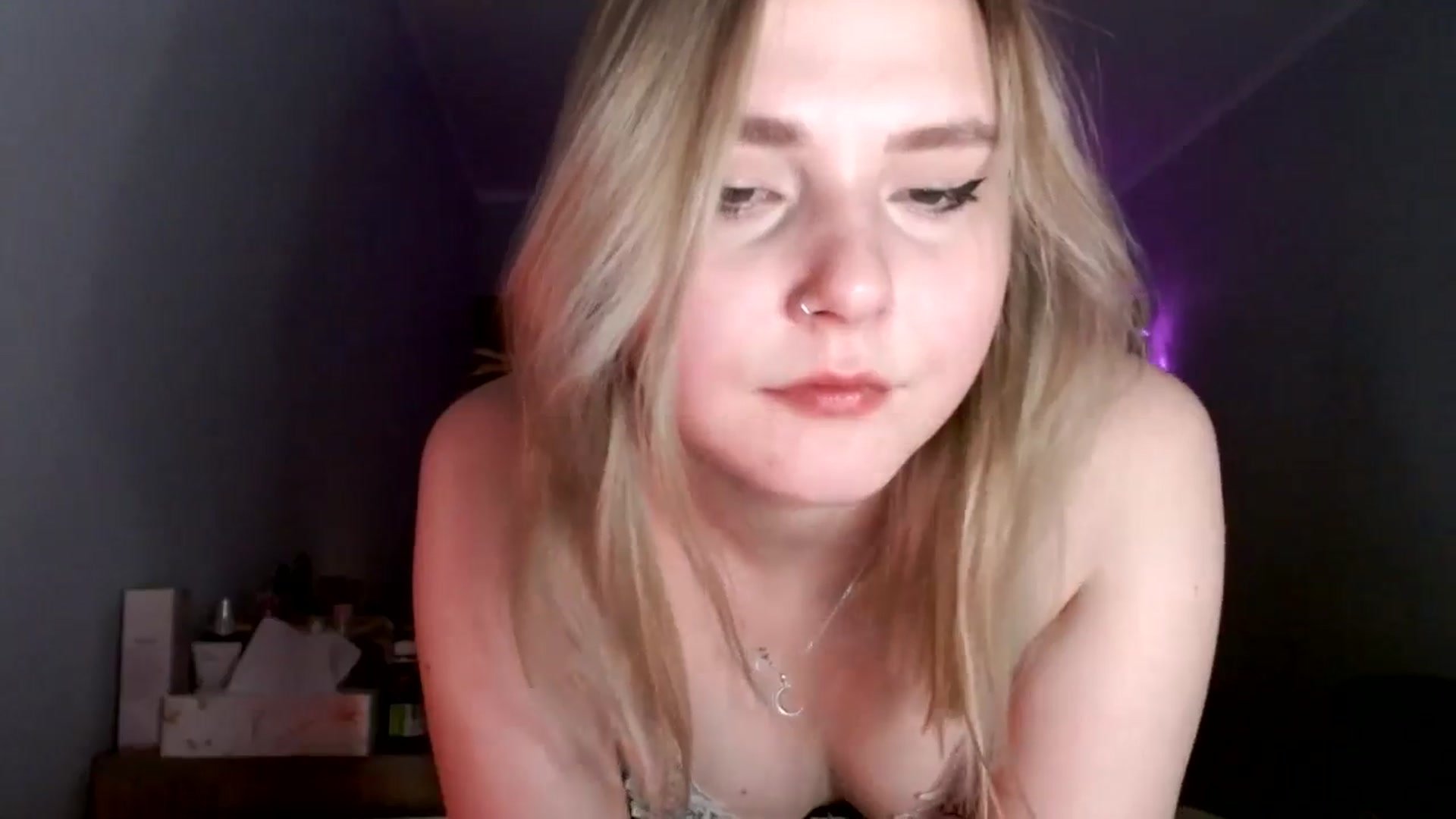 Gallery image thumbnail from Punk_Cake's myfreecams stream on, 06/08/2024, 22:09 image 8 of 20