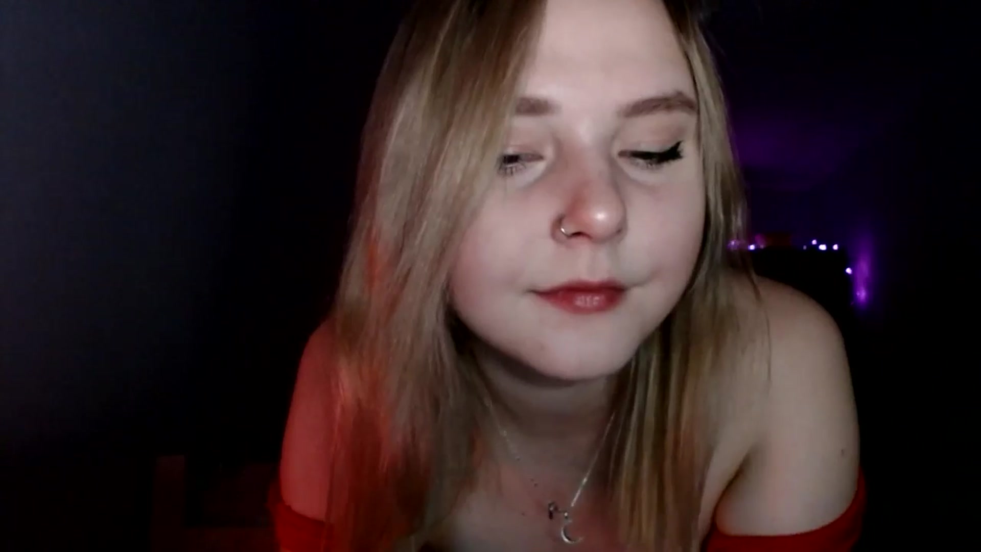 Gallery image thumbnail from Punk_Cake's myfreecams stream on, 06/11/2024, 20:58 image 11 of 20