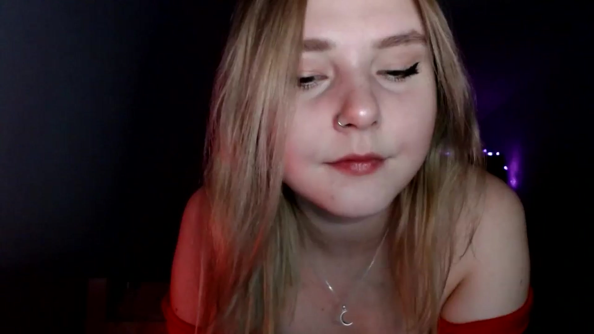 Gallery image thumbnail from Punk_Cake's myfreecams stream on, 06/11/2024, 21:35 image 3 of 20