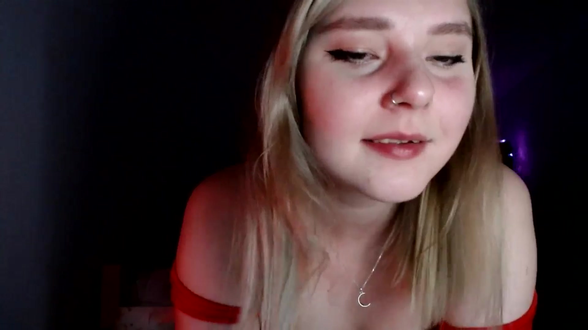 Gallery image thumbnail from Punk_Cake's myfreecams stream on, 06/11/2024, 22:42 image 11 of 20