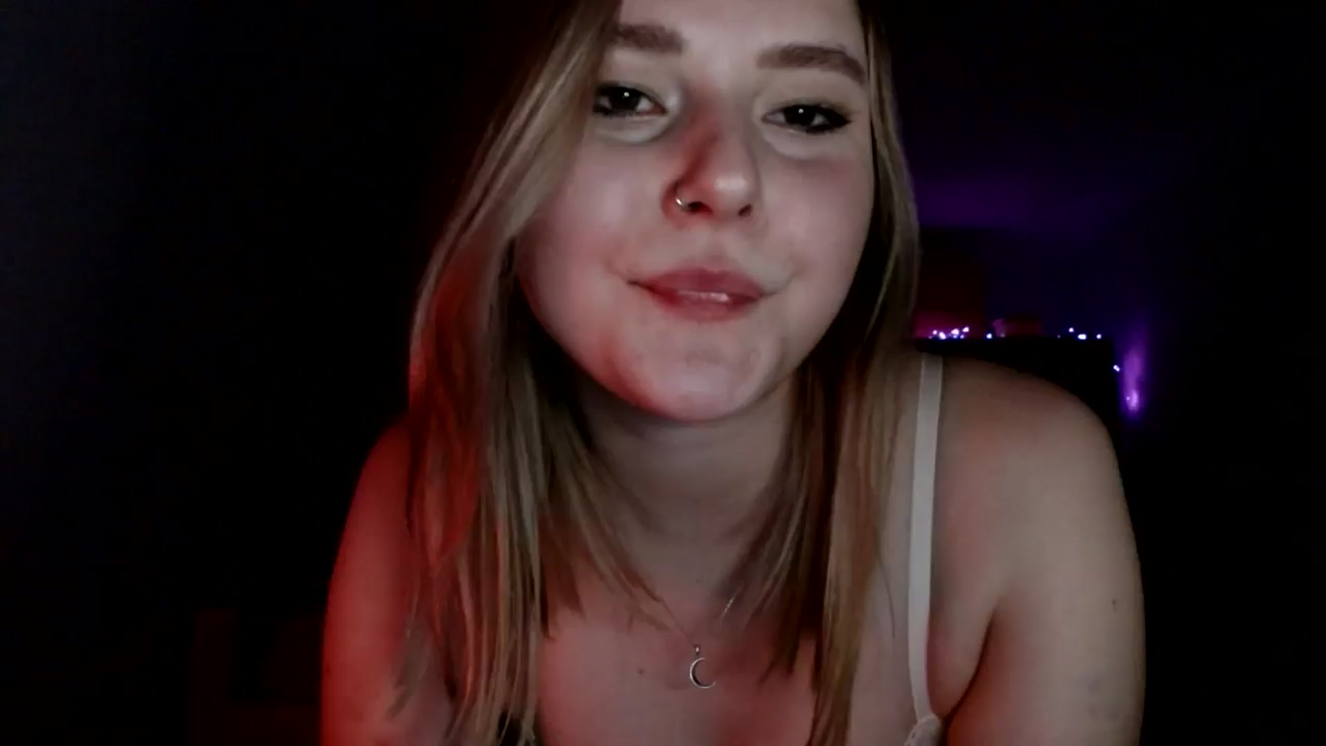 Gallery image thumbnail from Punk_Cake's myfreecams stream on, 06/14/2024, 21:21 image 14 of 20