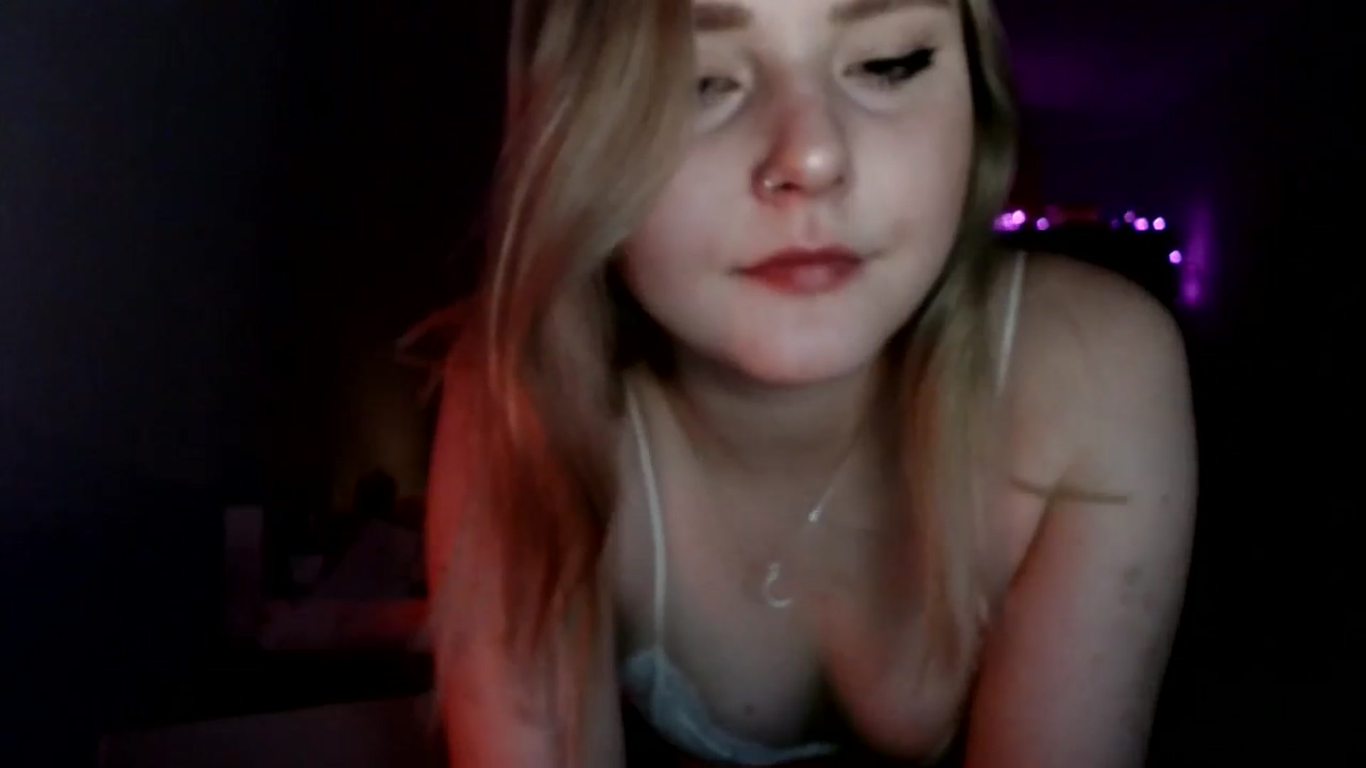 Gallery image thumbnail from Punk_Cake's myfreecams stream on, 06/15/2024, 19:21 image 17 of 20