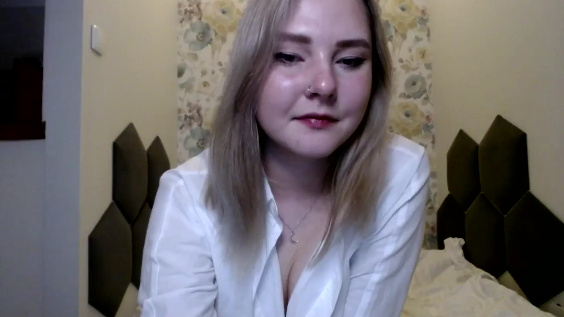 Gallery image thumbnail from Punk_Cake's myfreecams stream on, 07/07/2024, 22:35 image 4 of 20
