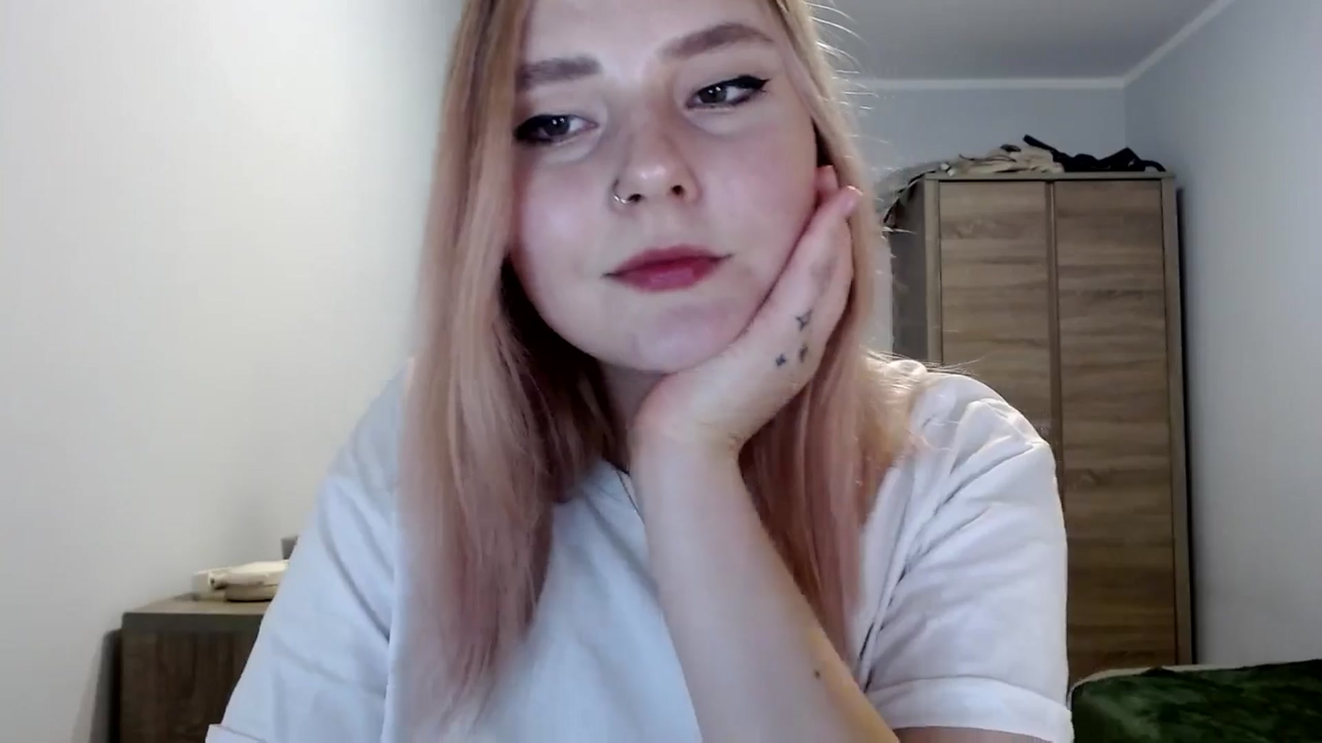 Gallery image thumbnail from Punk_Cake's myfreecams stream on, 07/25/2024, 22:43 image 15 of 20