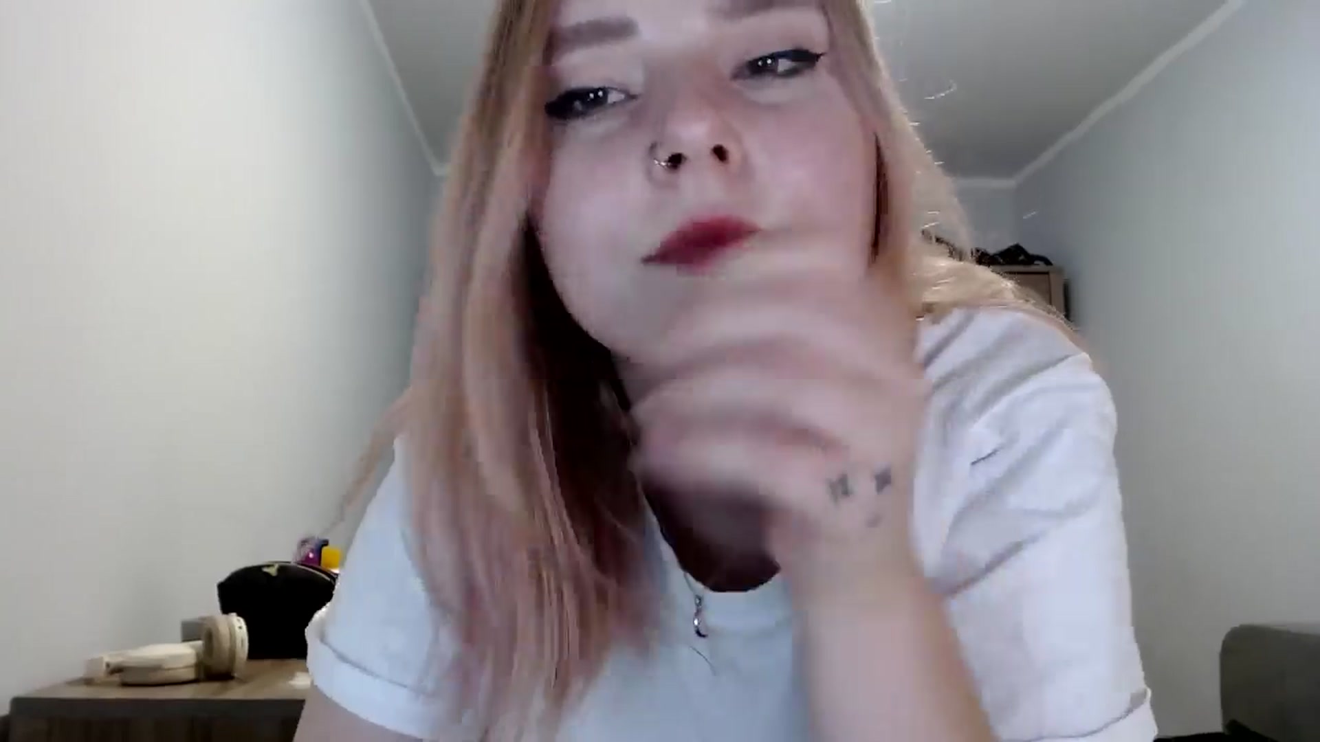 Gallery image thumbnail from Punk_Cake's myfreecams stream on, 07/25/2024, 23:08 image 8 of 20