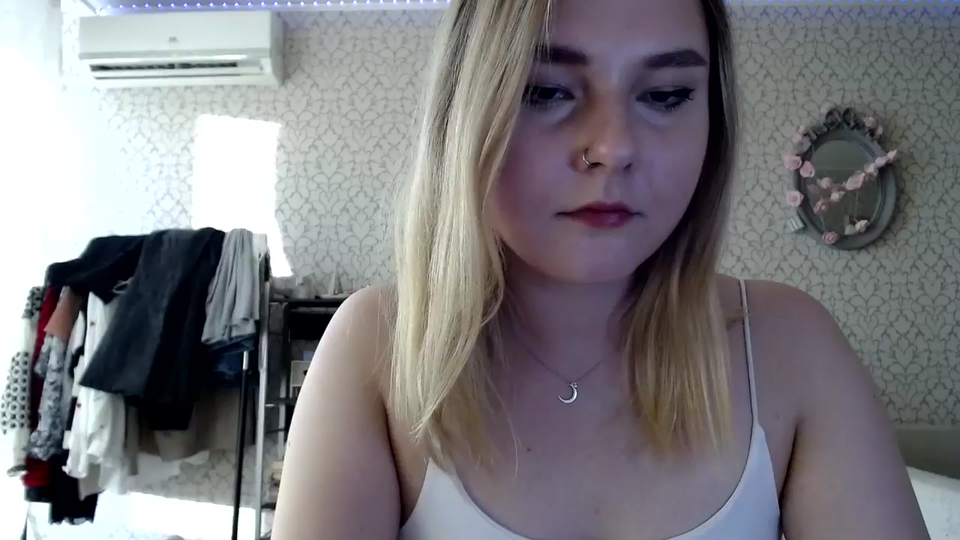 Gallery image thumbnail from Punk_Cake's myfreecams stream on, 08/30/2024, 16:08 image 19 of 20