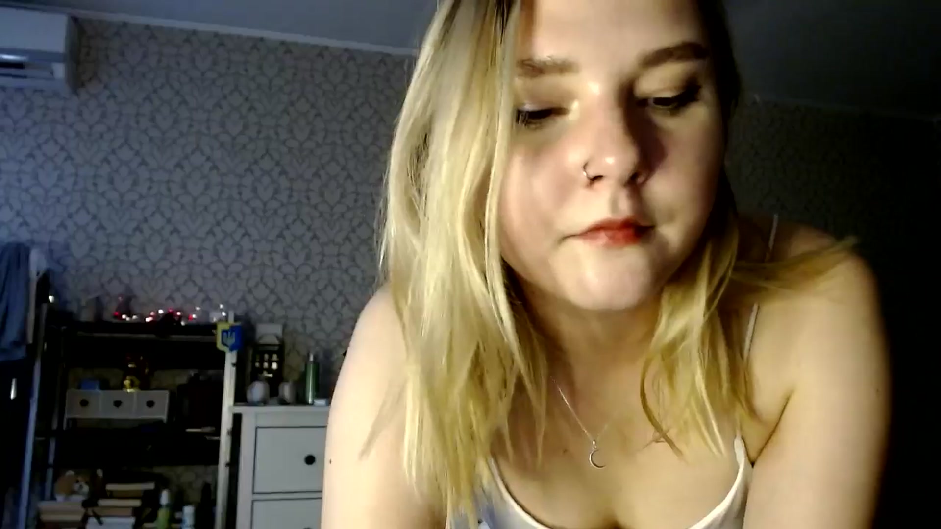 Gallery image thumbnail from Punk_Cake's myfreecams stream on, 08/30/2024, 17:35 image 7 of 20