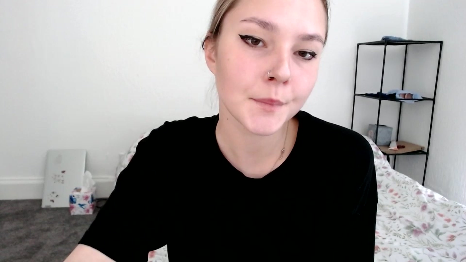 Gallery image thumbnail from Punk_Cake's myfreecams stream on, 04/28/2025, 12:08 image 12 of 20