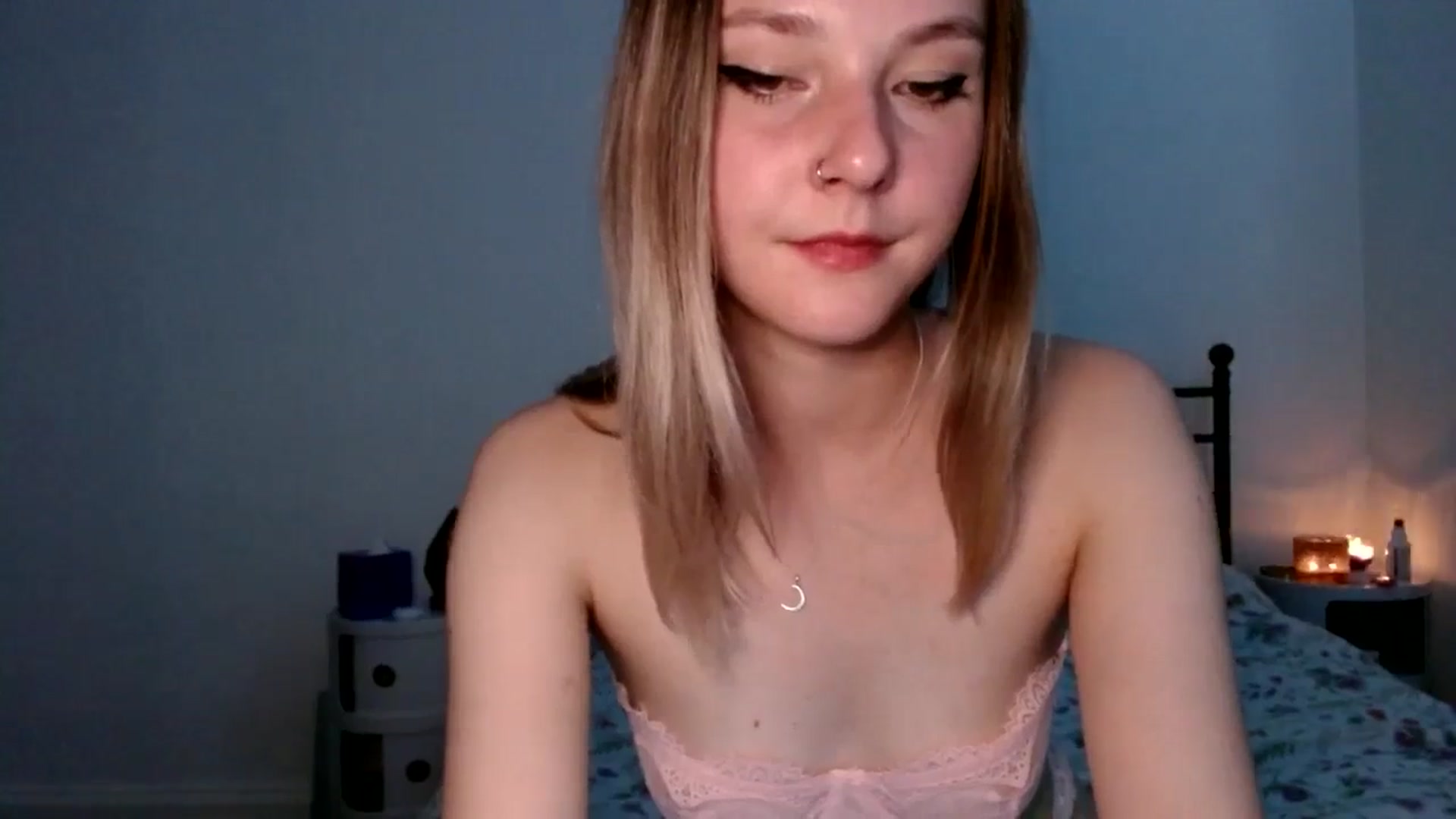 Gallery image thumbnail from Punk_Cake's myfreecams stream on, 08/16/2025, 23:56 image 11 of 20