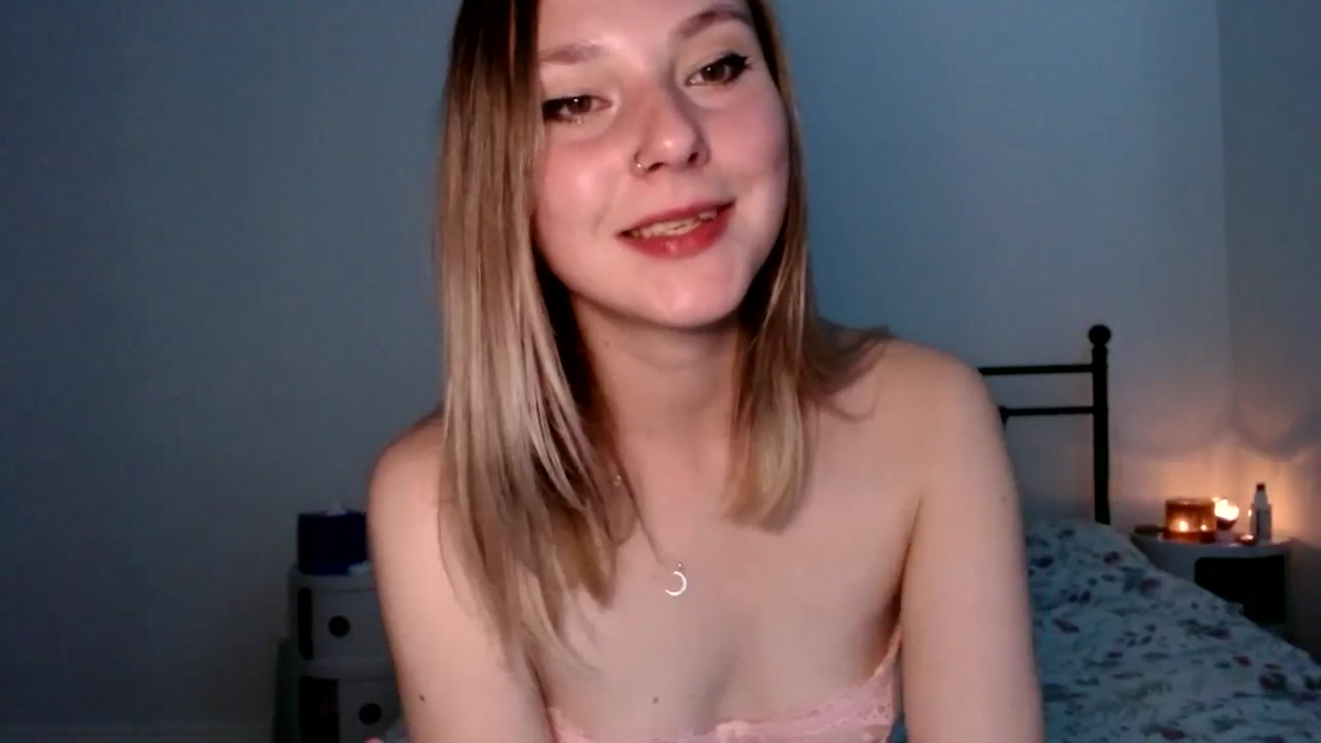 Gallery image thumbnail from Punk_Cake's myfreecams stream on, 08/16/2025, 23:56 image 4 of 20