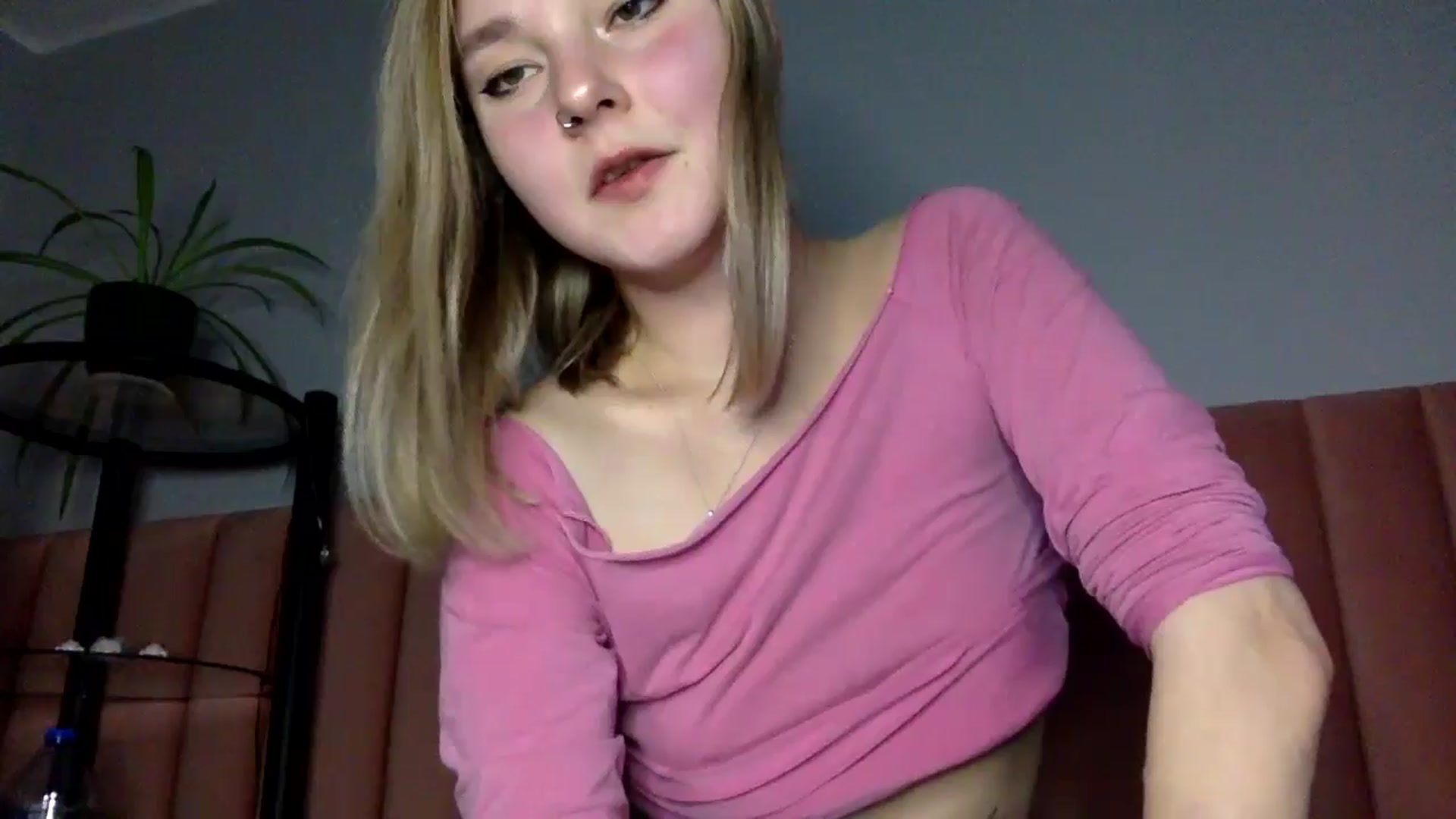 Gallery image thumbnail from Punk_Cake's myfreecams stream on, 12/29/2025, 16:56 image 10 of 20