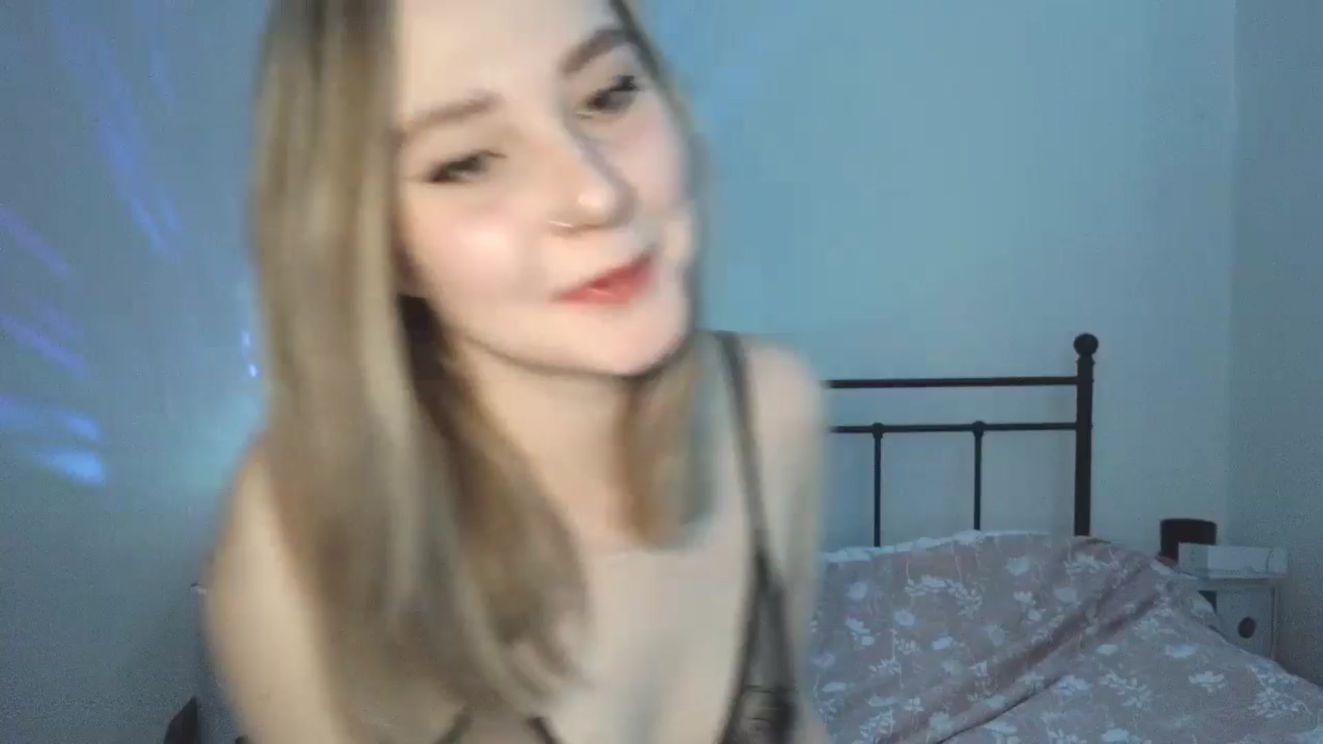 Gallery image thumbnail from Punk_Cake's myfreecams stream on, 03/10/2026, 02:06 image 20 of 20