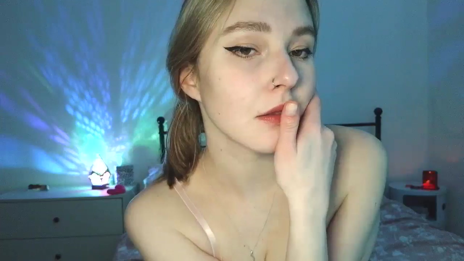 Gallery image thumbnail from Punk_Cake's myfreecams stream on, 04/06/2026, 01:03 image 7 of 20