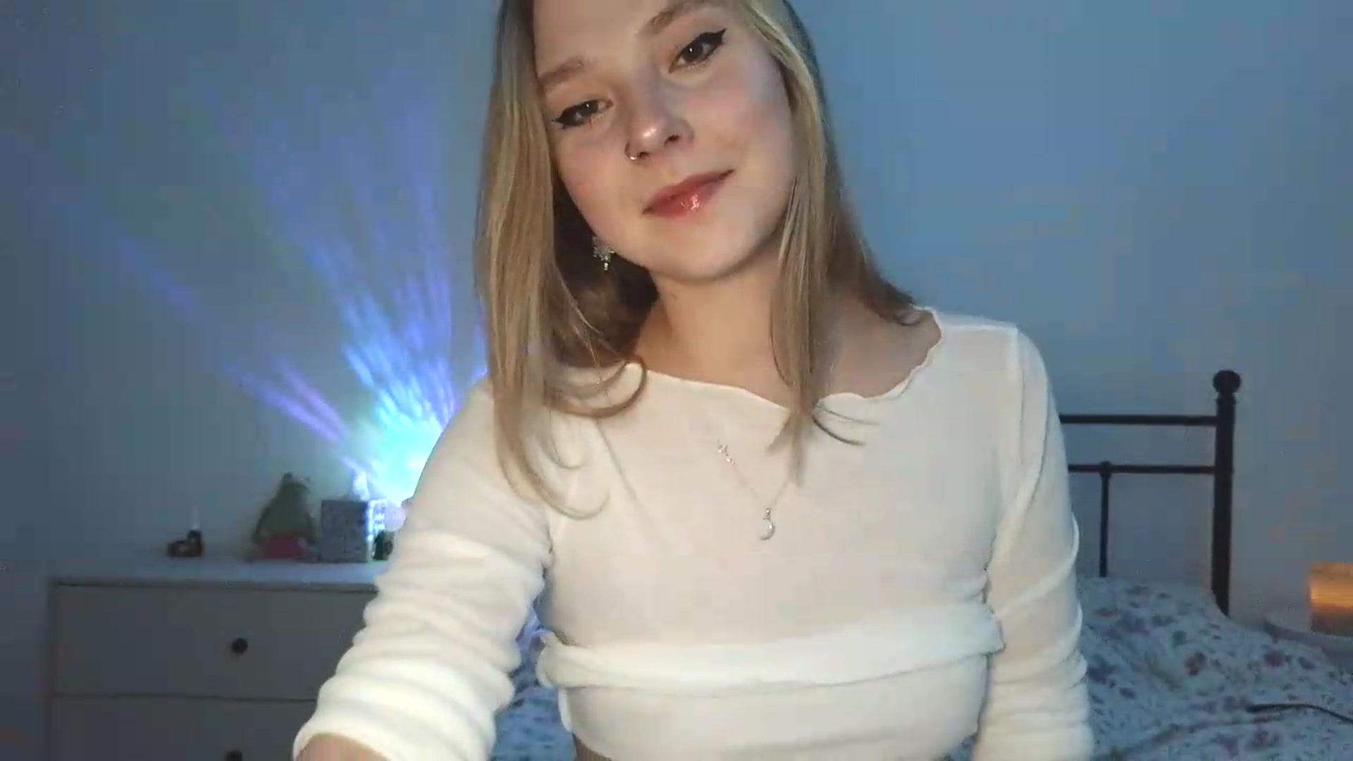 Gallery image thumbnail from Punk_Cake's myfreecams stream on, 06/30/2026, 24:02 image 11 of 20
