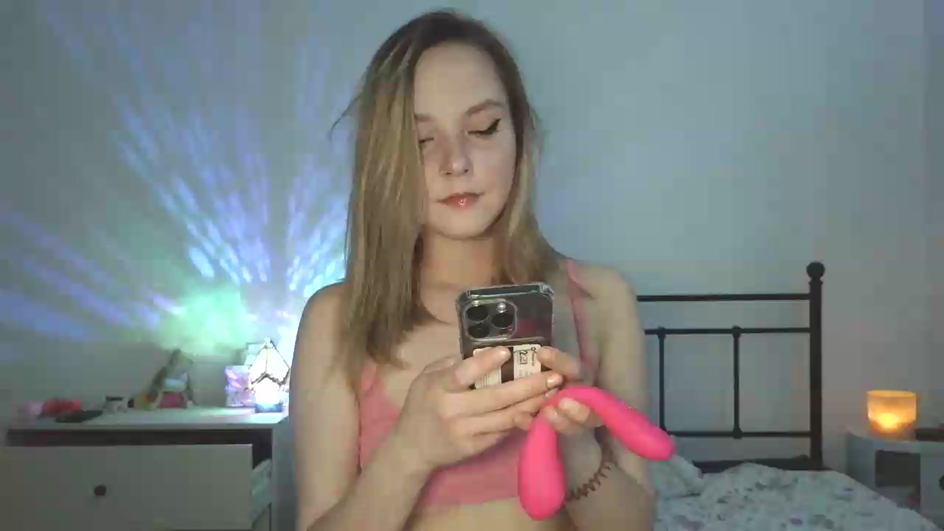 Gallery image thumbnail from Punk_Cake's myfreecams stream on, 07/10/2026, 23:34 image 3 of 20