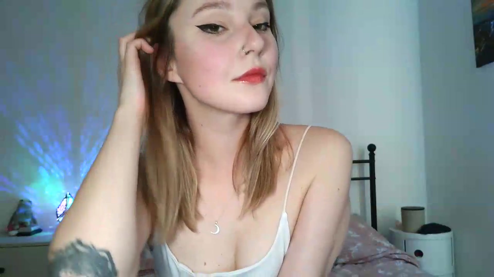 Gallery image thumbnail from Punk_Cake's myfreecams stream on, 07/22/2026, 20:13 image 19 of 20