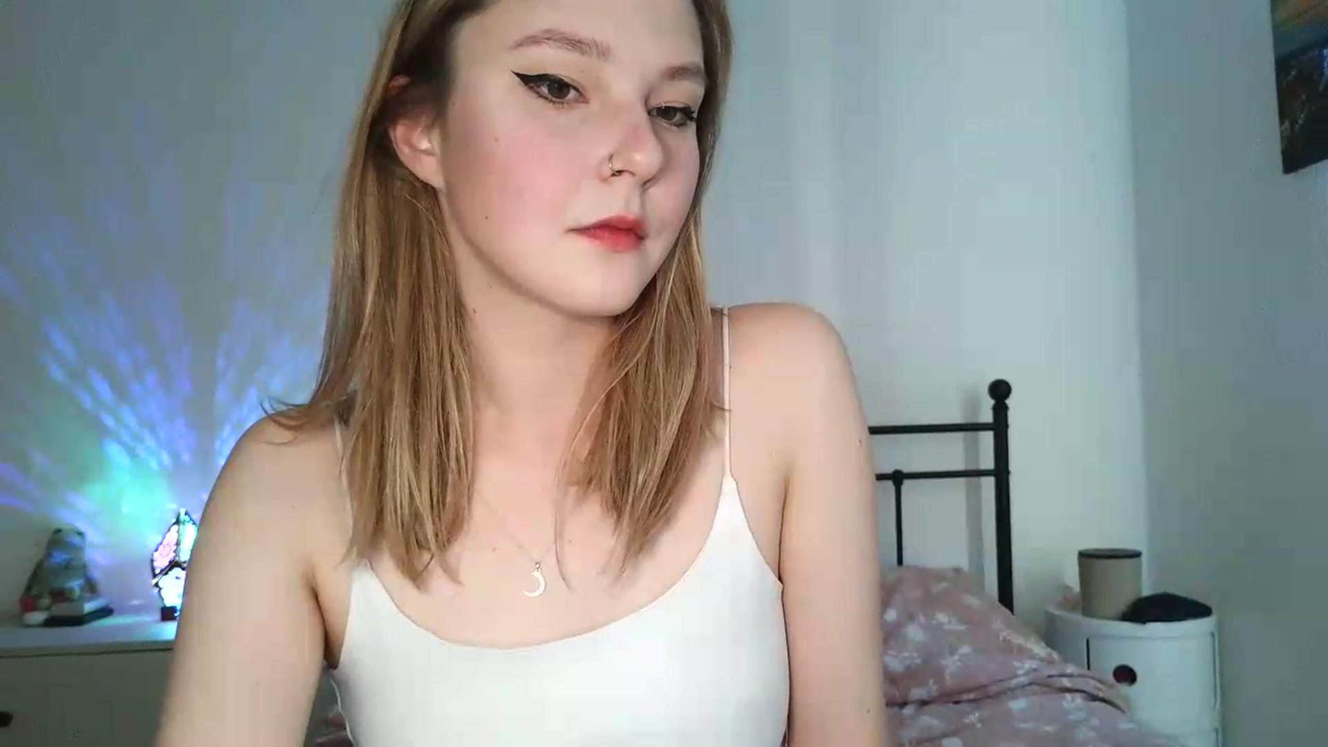 Gallery image thumbnail from Punk_Cake's myfreecams stream on, 07/22/2026, 20:13 image 17 of 20