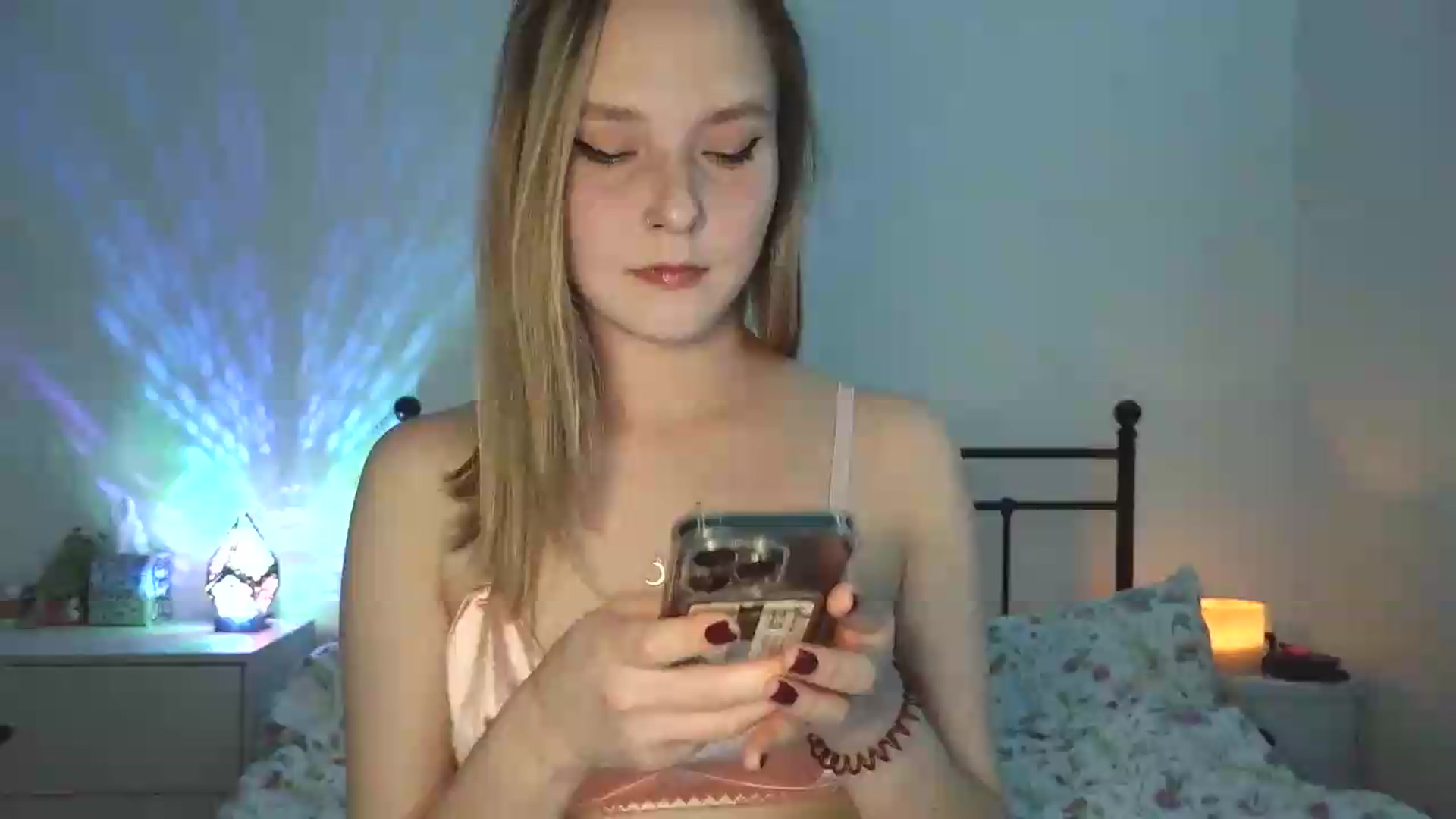 Gallery image thumbnail from Punk_Cake's myfreecams stream on, 08/01/2026, 24:36 image 5 of 20