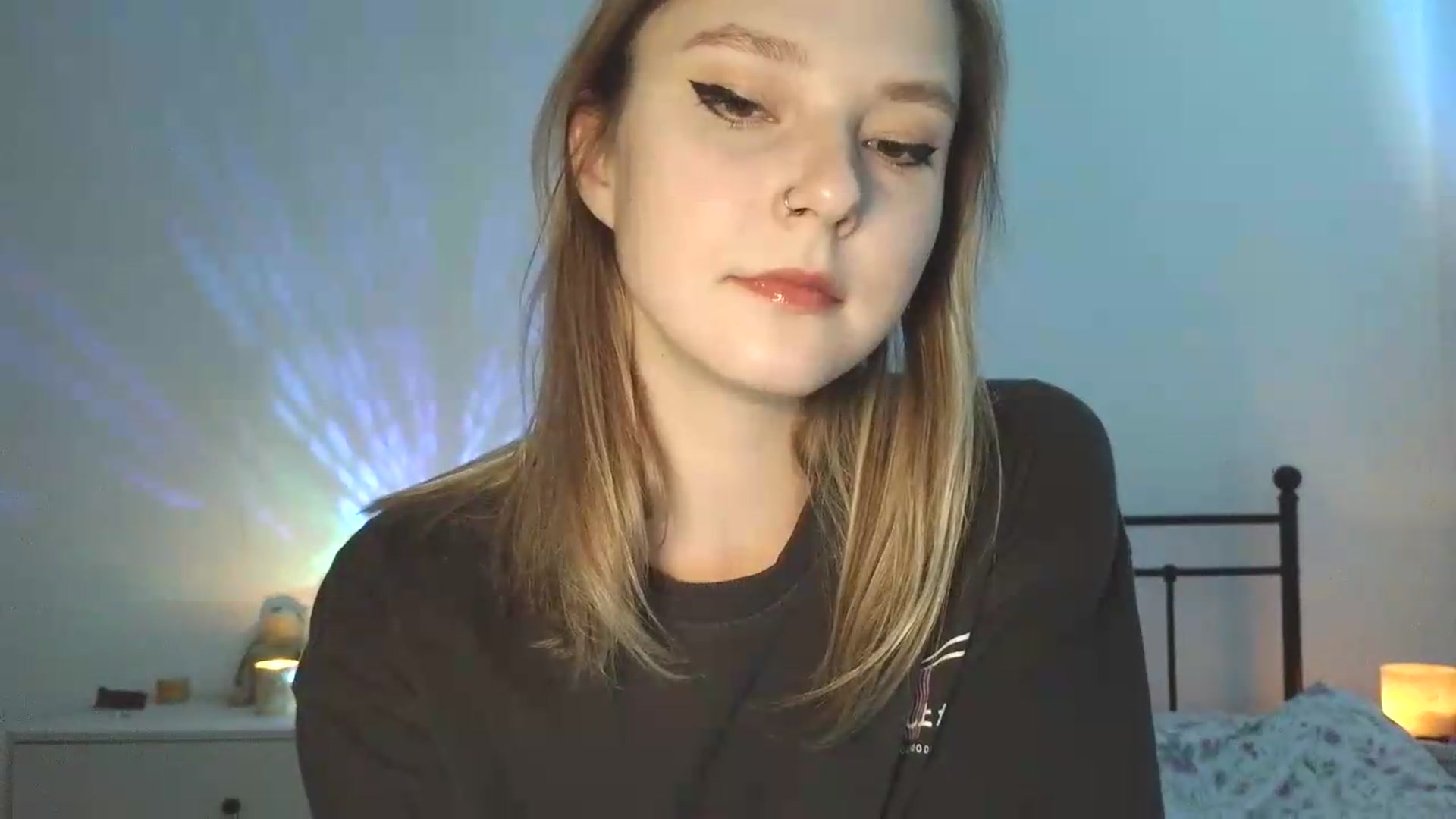 Gallery image thumbnail from Punk_Cake's myfreecams stream on, 08/03/2026, 02:23 image 18 of 20