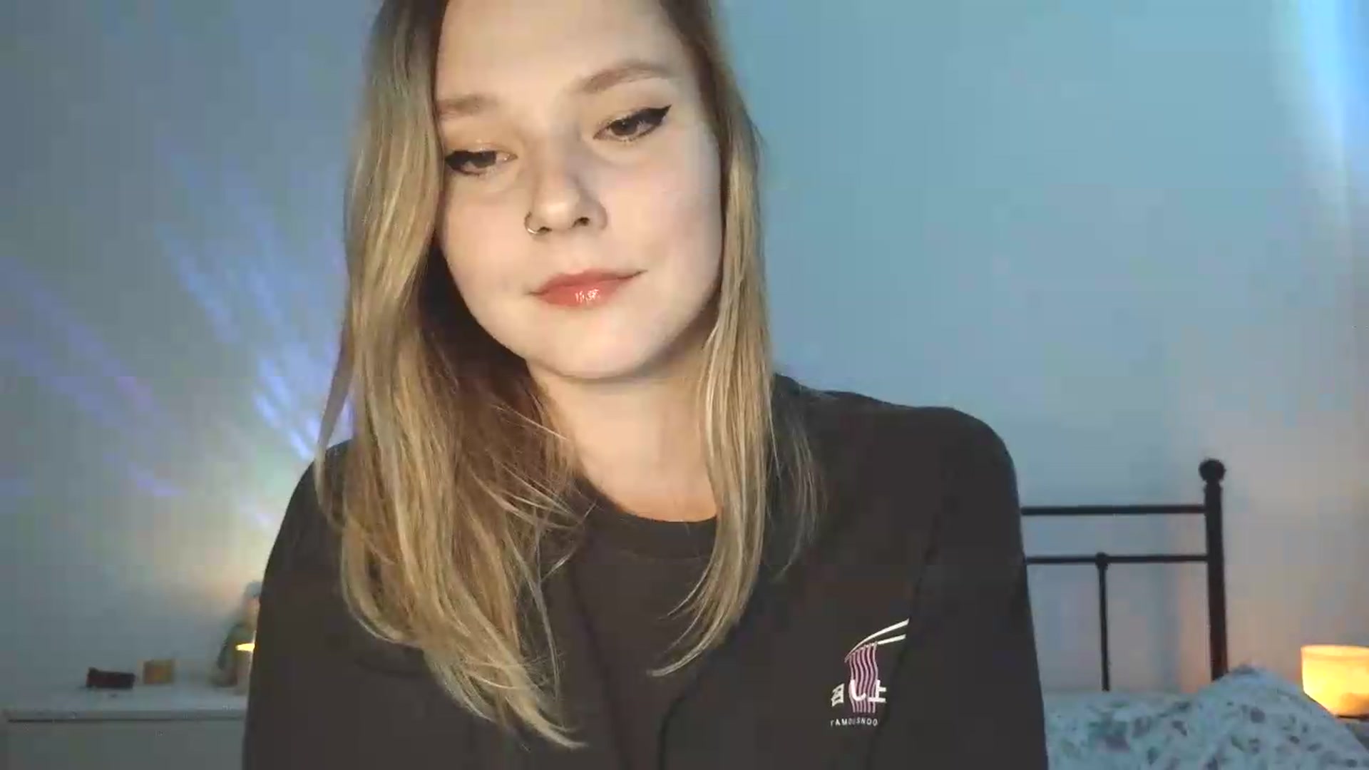 Gallery image thumbnail from Punk_Cake's myfreecams stream on, 08/03/2026, 02:23 image 14 of 20
