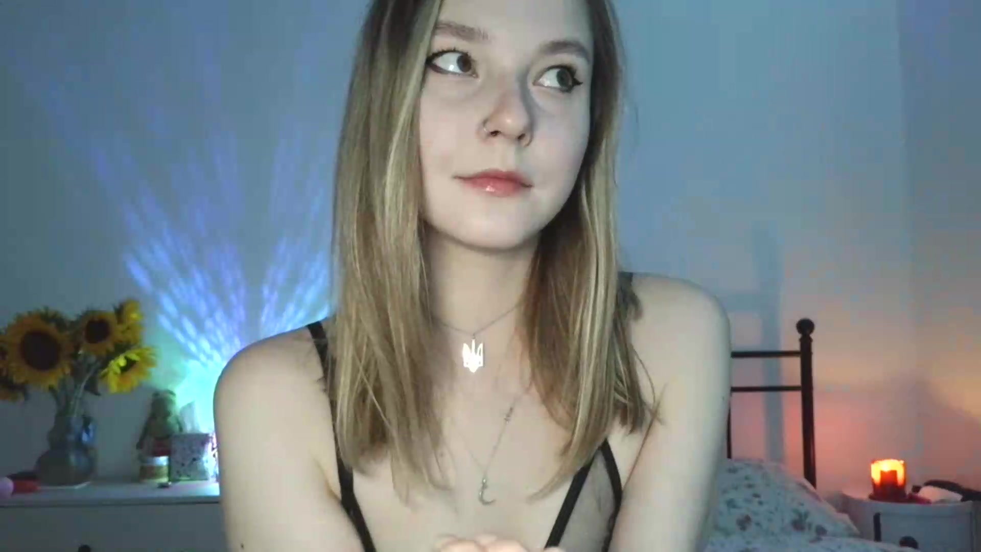 Gallery image thumbnail from Punk_Cake's myfreecams stream on, 08/25/2026, 01:23 image 10 of 20