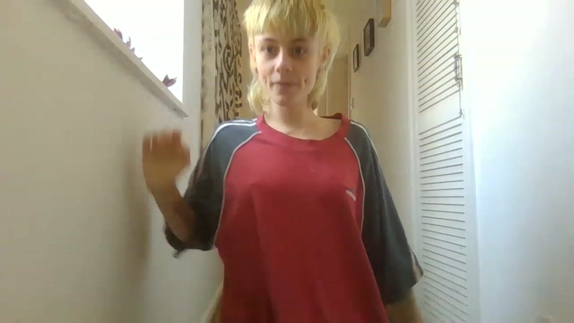 Gallery image thumbnail from Punky_heidi's myfreecams stream on, 11/18/2022, 12:36 image 8 of 20