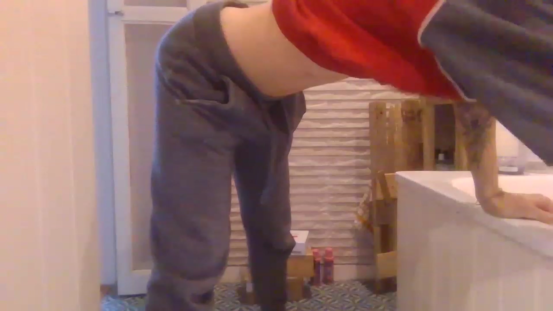 Gallery image thumbnail from Punky_heidi's myfreecams stream on, 11/18/2022, 12:36 image 17 of 20