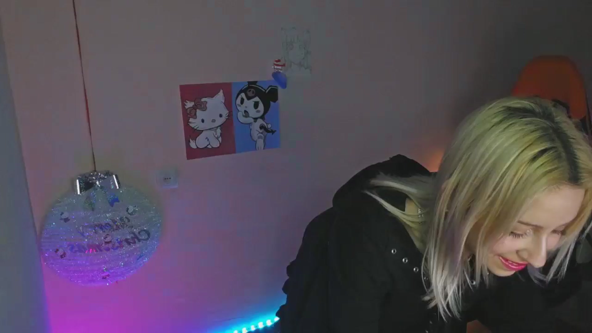 Gallery image thumbnail from PureBlush_xo's myfreecams stream on, 01/01/2026, 02:06 image 8 of 20