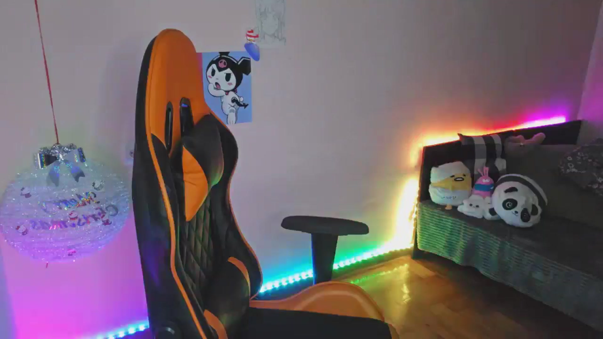 Gallery image thumbnail from PureBlush_xo's myfreecams stream on, 01/12/2026, 05:12 image 6 of 20