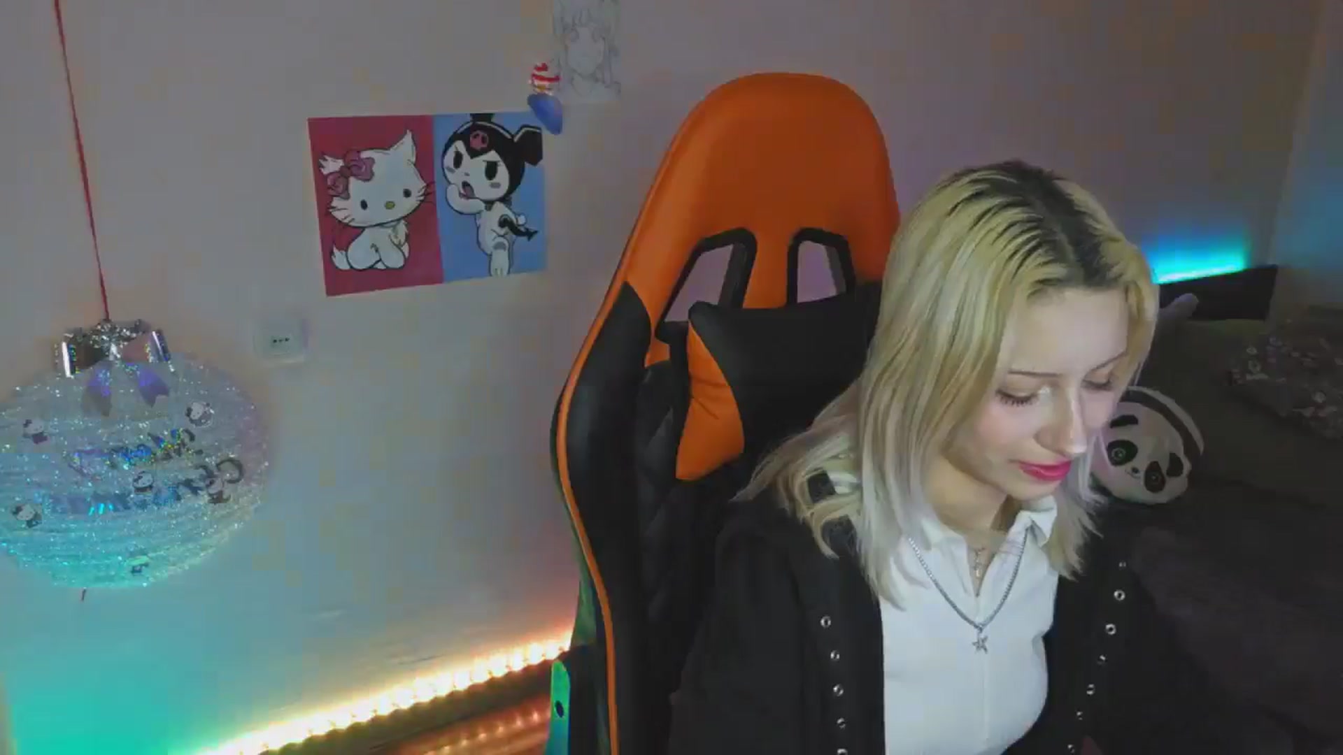 Gallery image thumbnail from PureBlush_xo's myfreecams stream on, 01/12/2026, 05:12 image 20 of 20