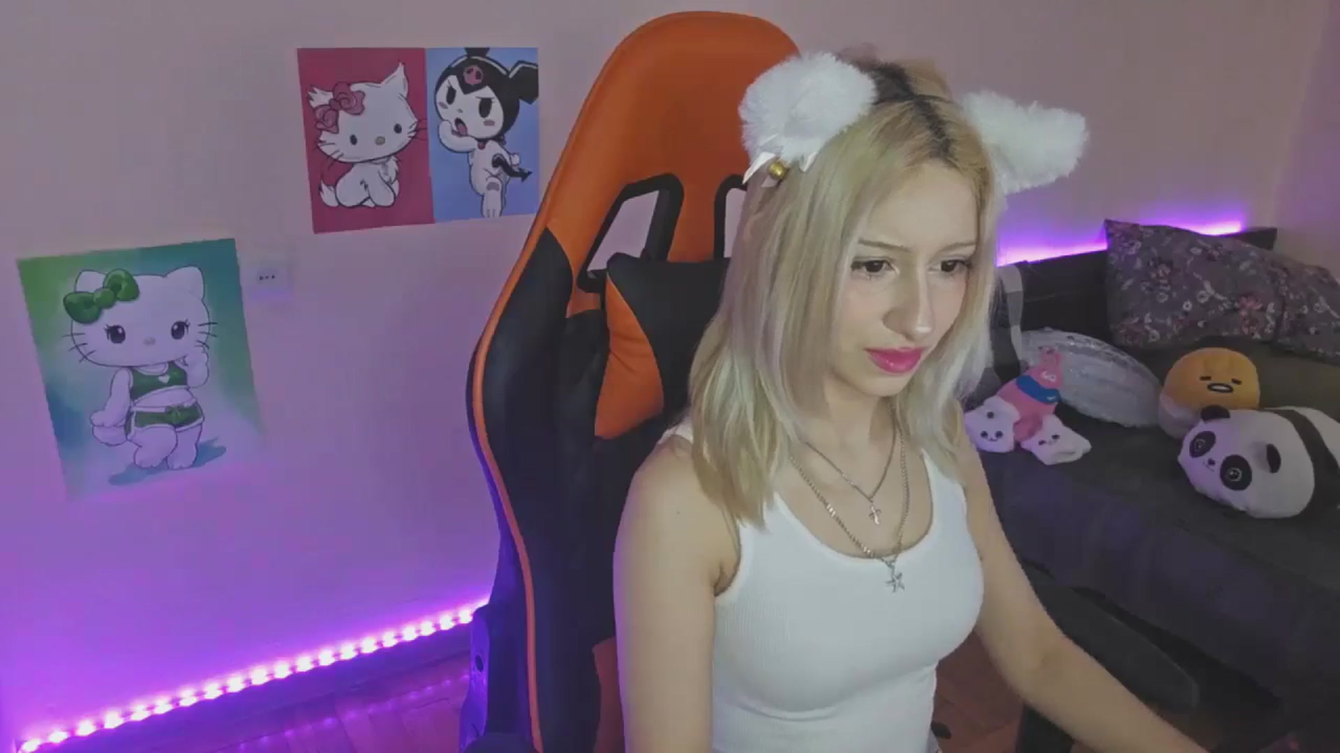 Gallery image thumbnail from PureBlush_xo's myfreecams stream on, 02/16/2026, 06:38 image 13 of 20