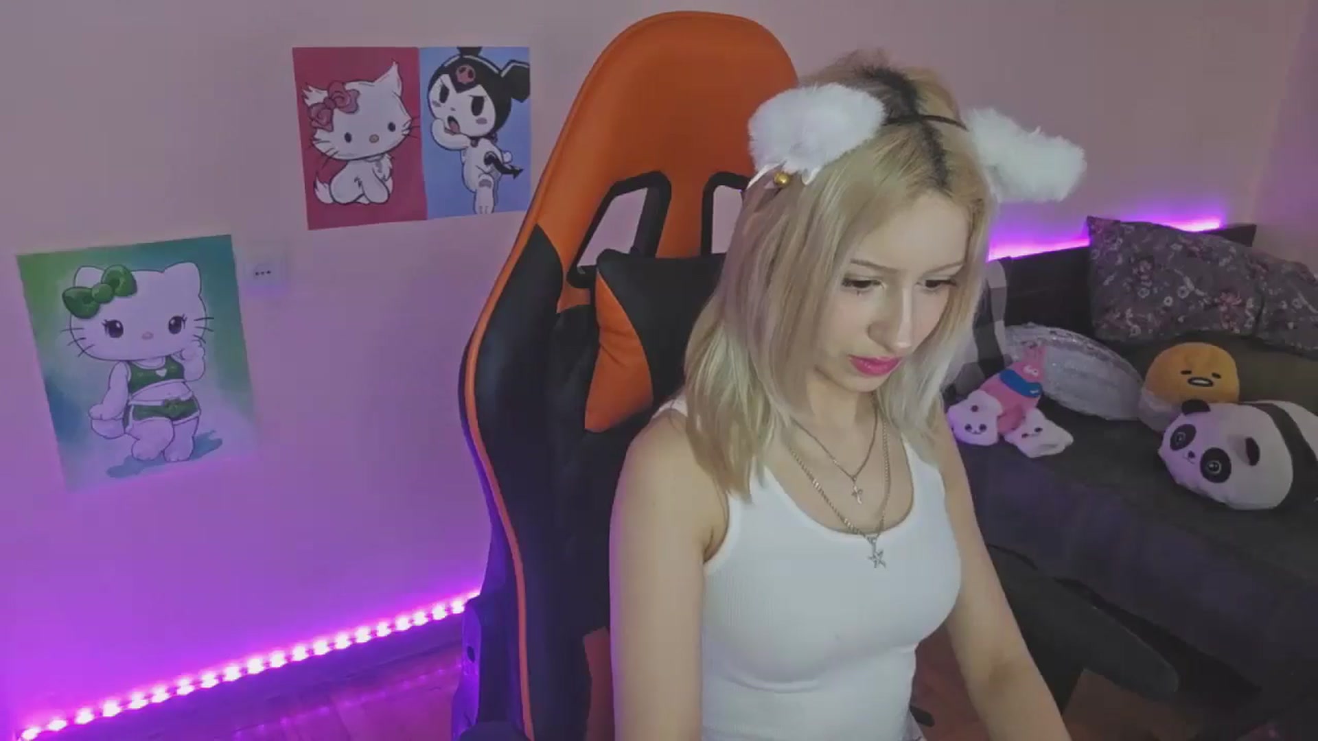 Gallery image thumbnail from PureBlush_xo's myfreecams stream on, 02/16/2026, 06:38 image 12 of 20