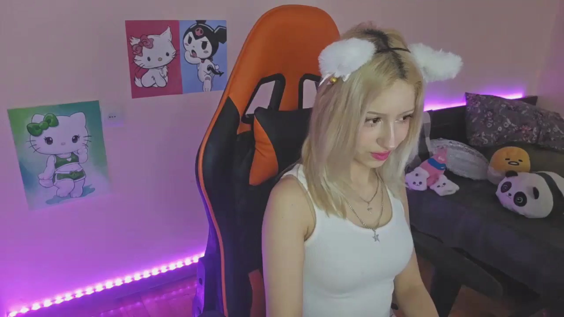 Gallery image thumbnail from PureBlush_xo's myfreecams stream on, 02/16/2026, 06:38 image 8 of 20