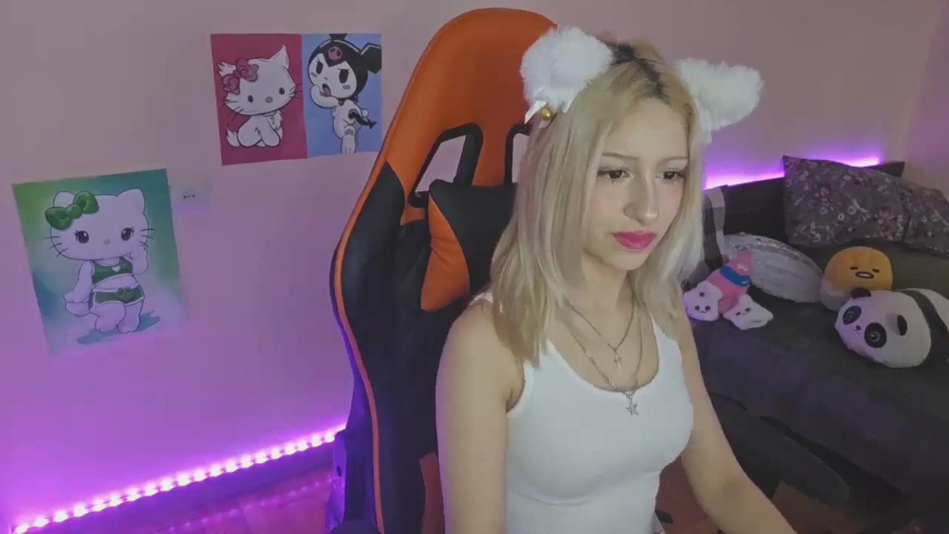 Gallery image thumbnail from PureBlush_xo's myfreecams stream on, 02/16/2026, 06:38 image 11 of 20
