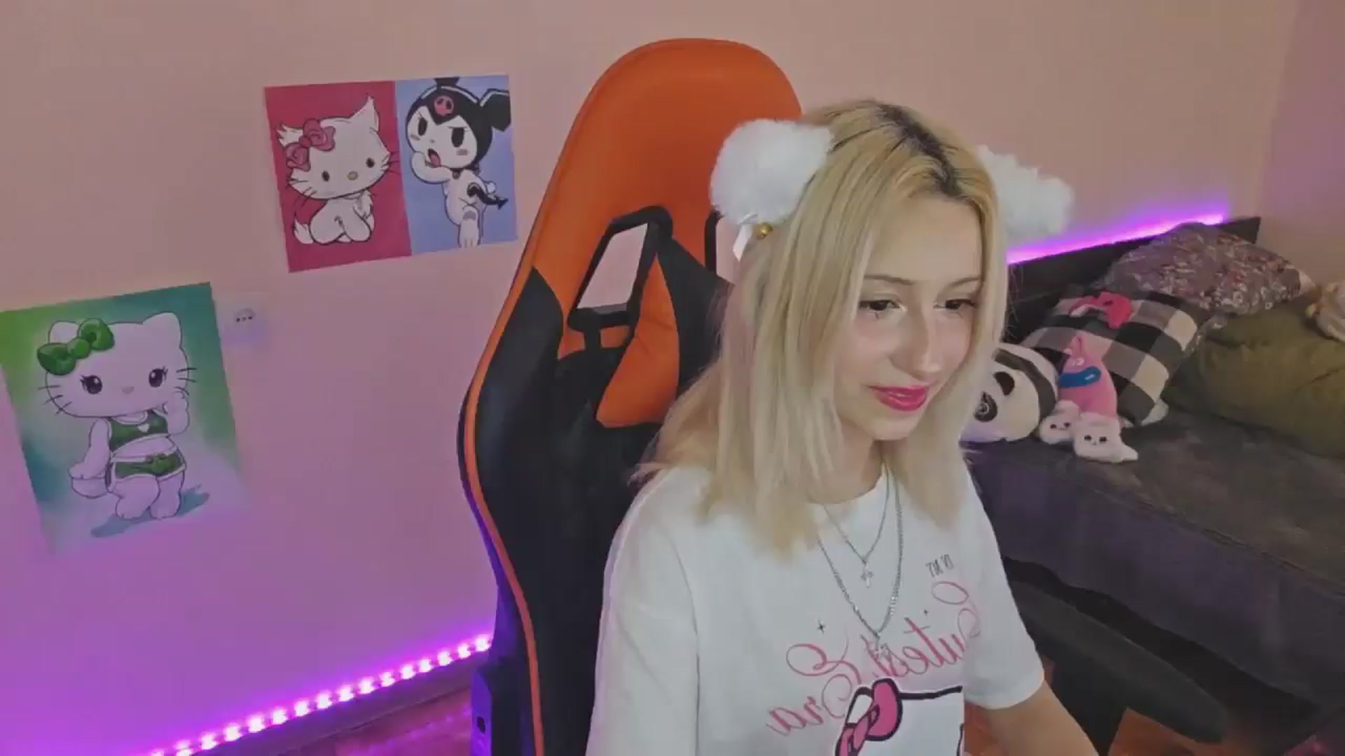 Gallery image thumbnail from PureBlush_xo's myfreecams stream on, 02/23/2026, 07:35 image 1 of 20